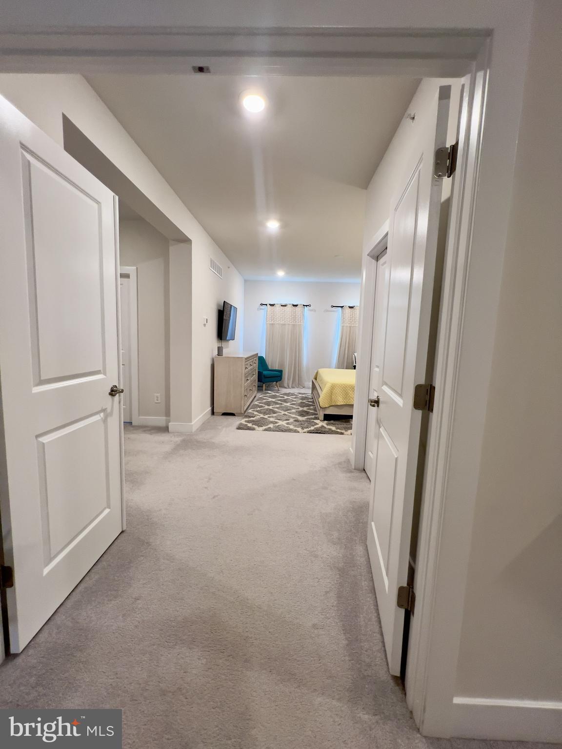 LOCHIEL FARM - Residential Lease