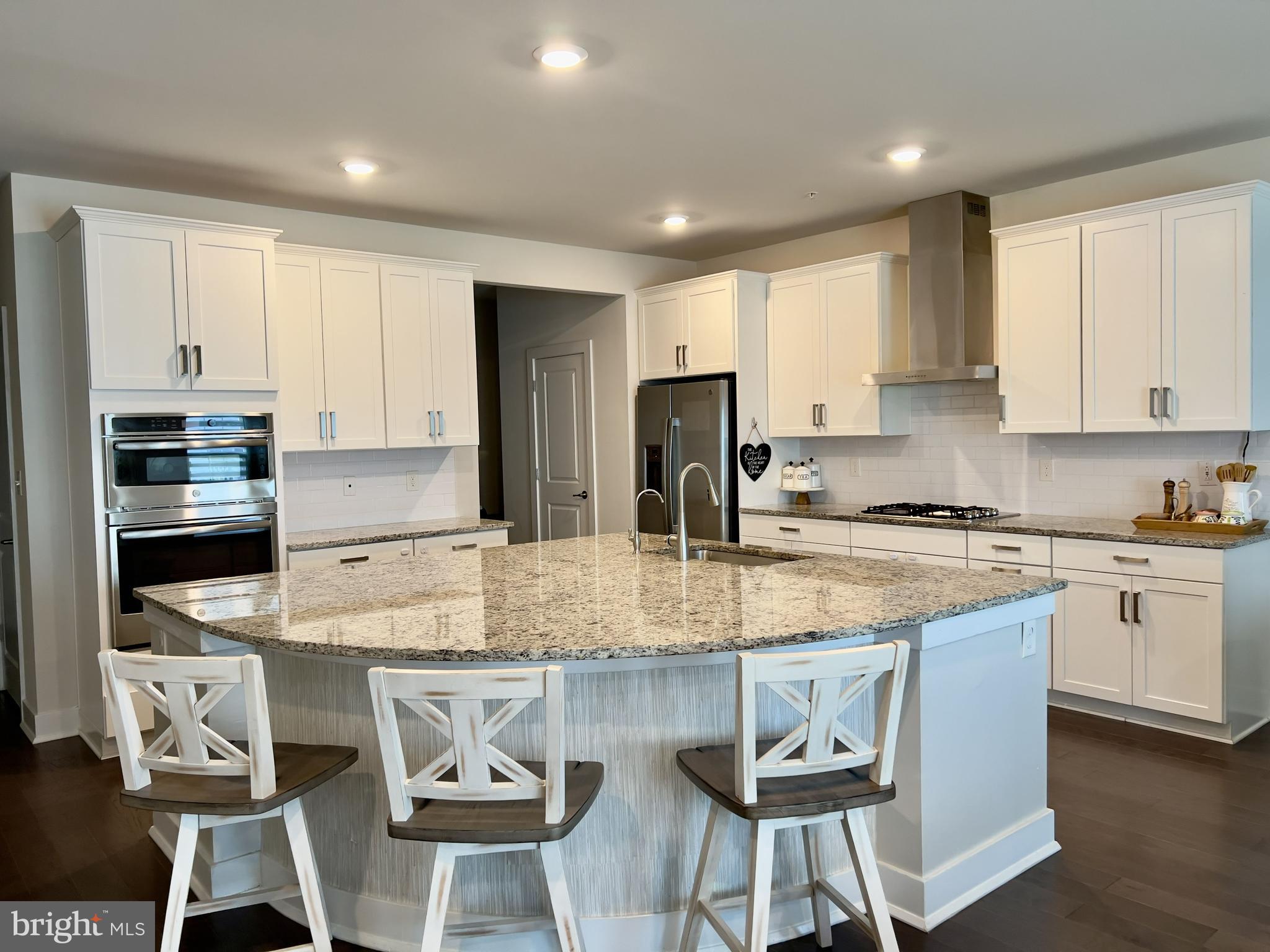 LOCHIEL FARM - Residential Lease