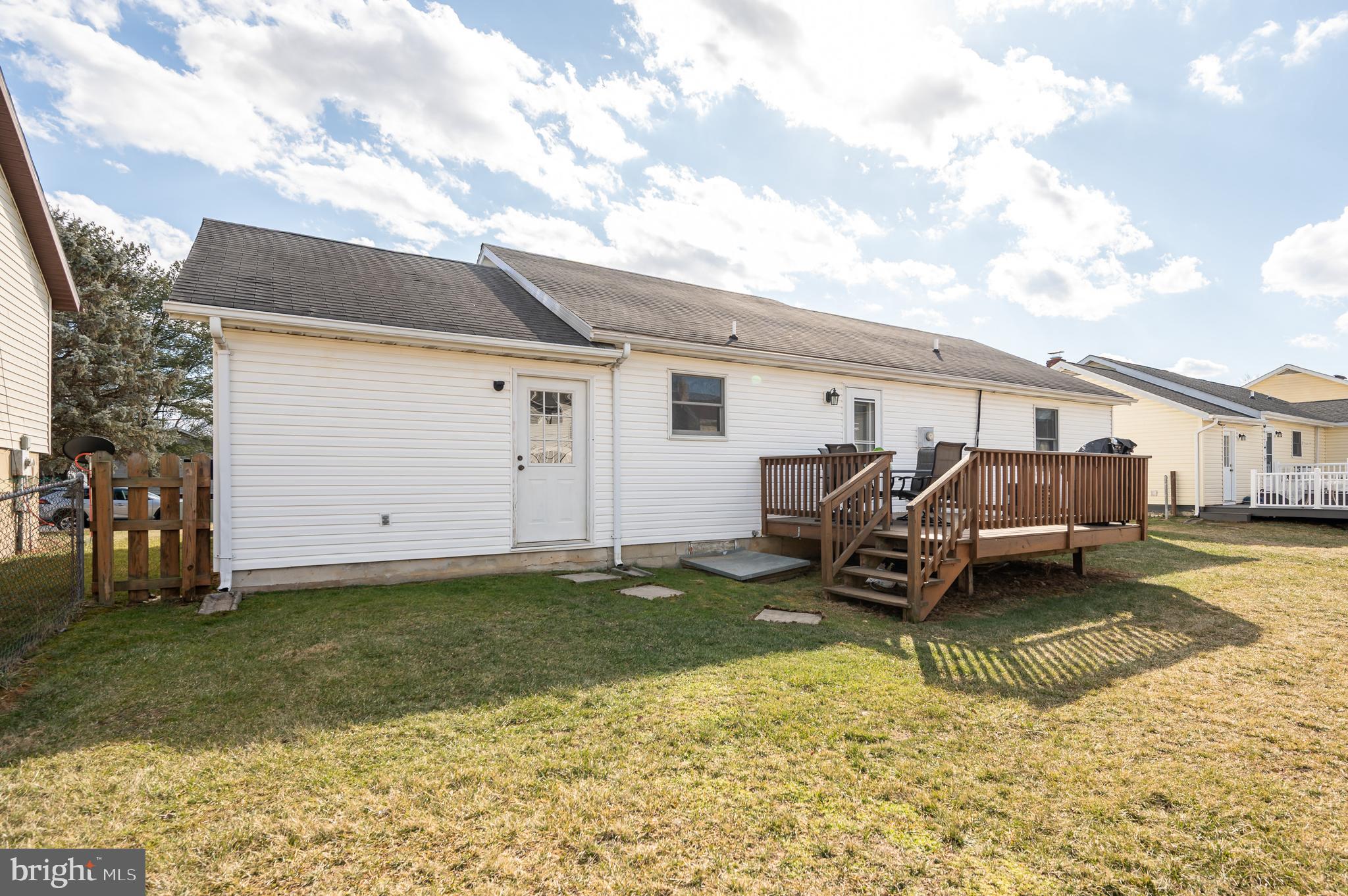 PATRICK HENRY ESTATES - Residential