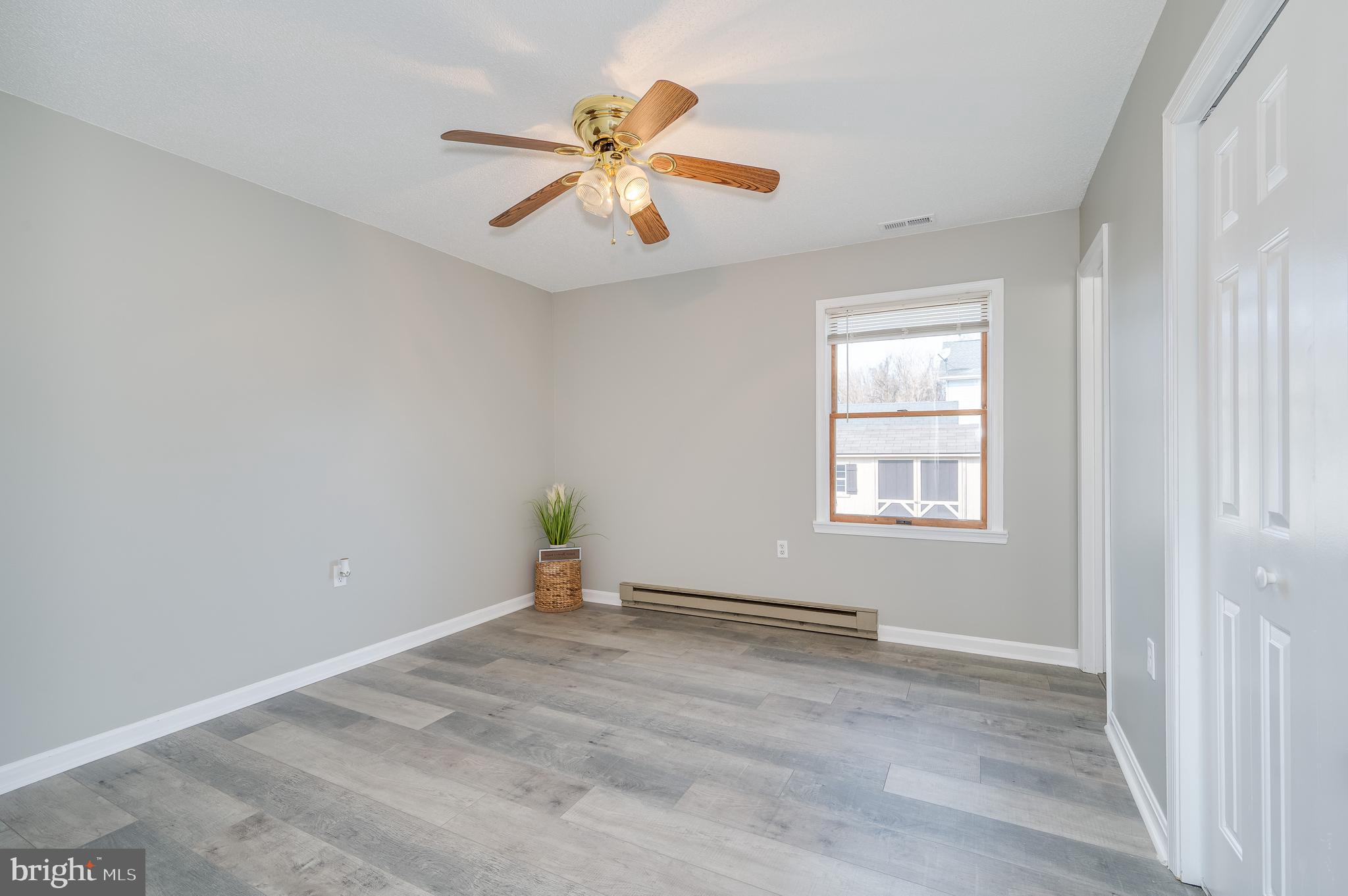 PATRICK HENRY ESTATES - Residential