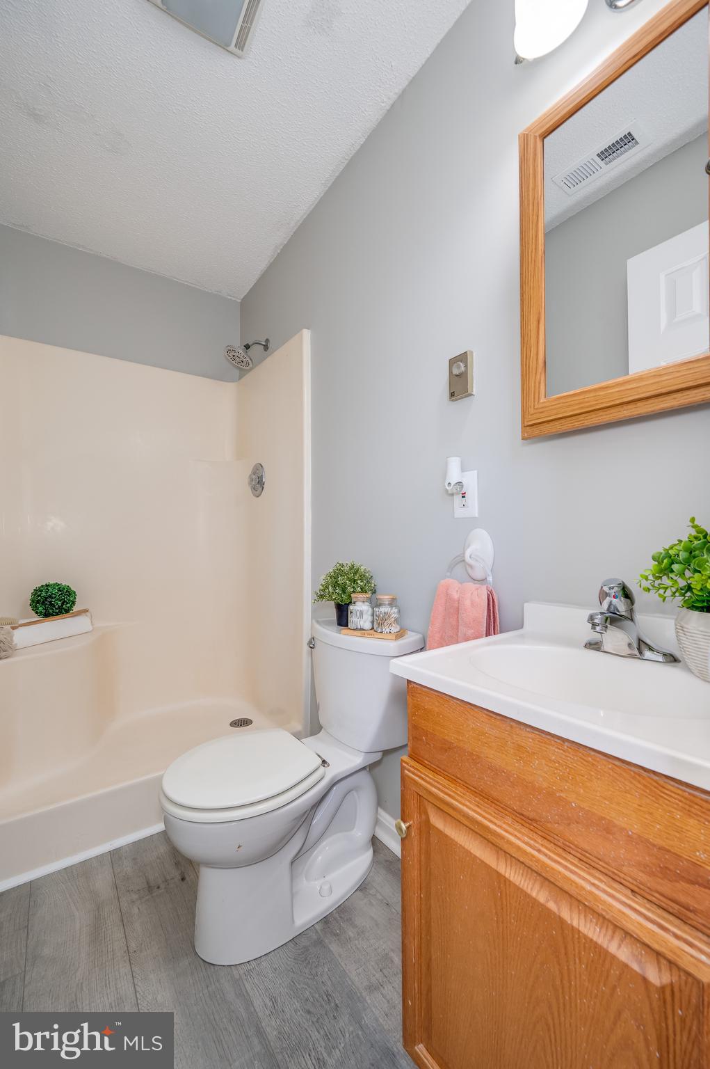 PATRICK HENRY ESTATES - Residential