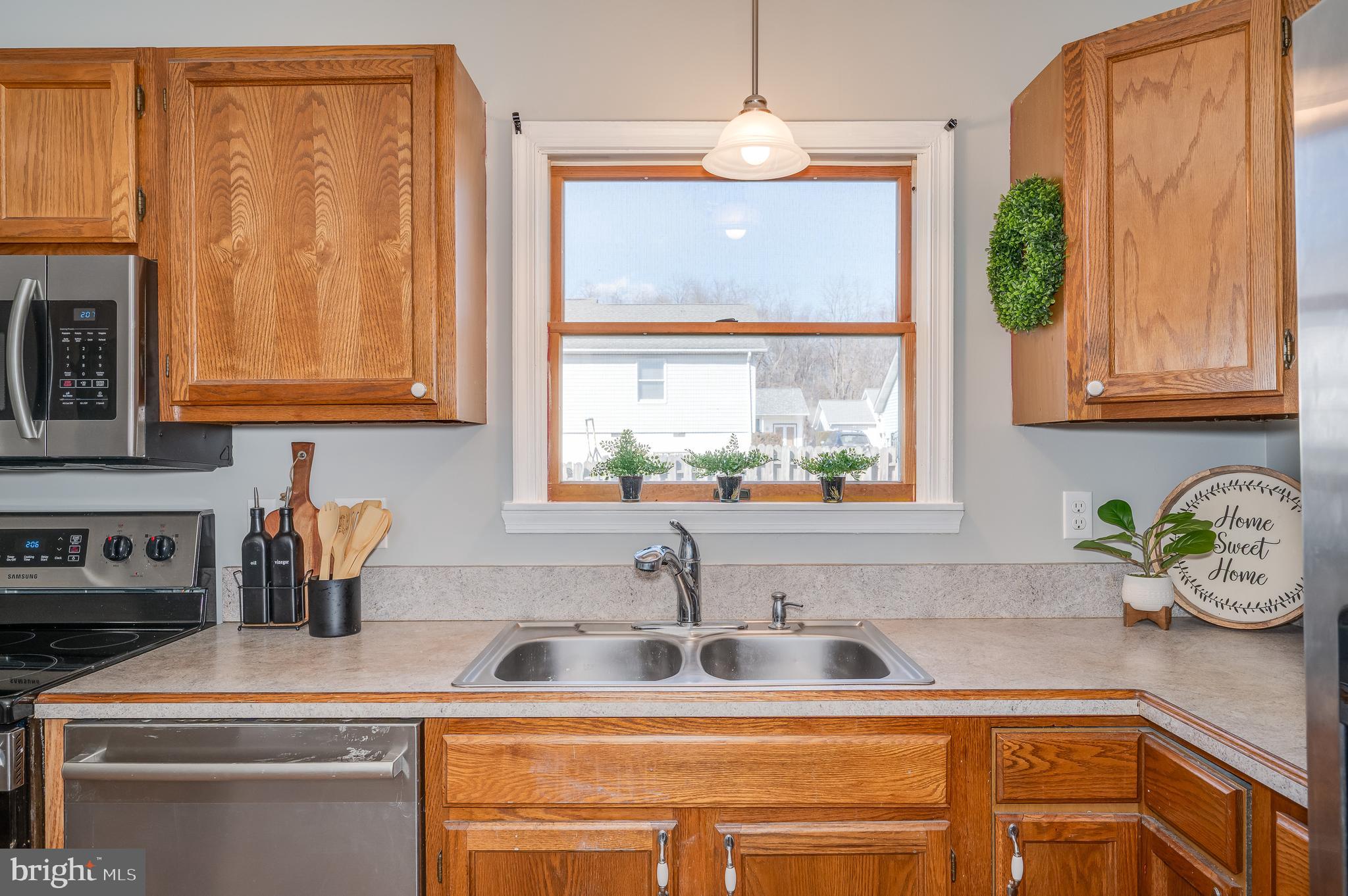 PATRICK HENRY ESTATES - Residential