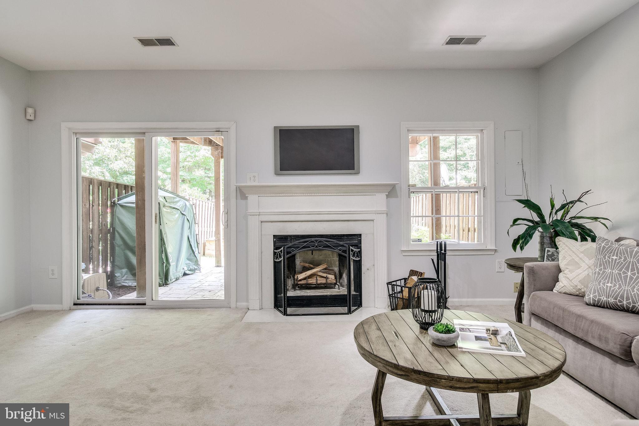 KINGSTOWNE - Residential