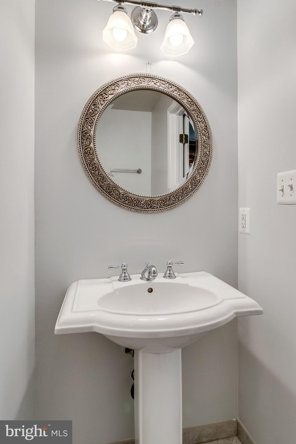 KINGSTOWNE - Residential