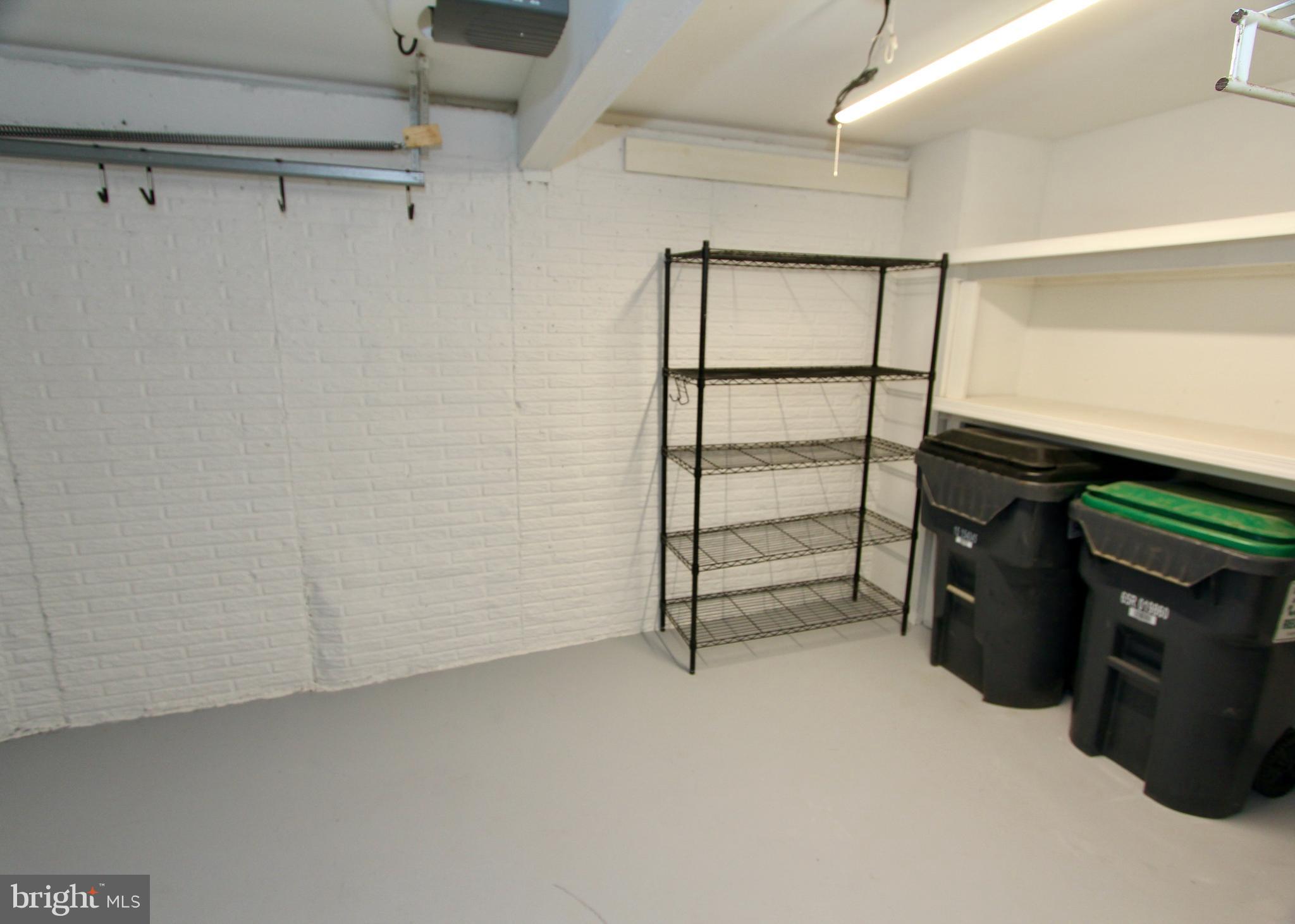 TURNBERRY VILLAGE - Residential