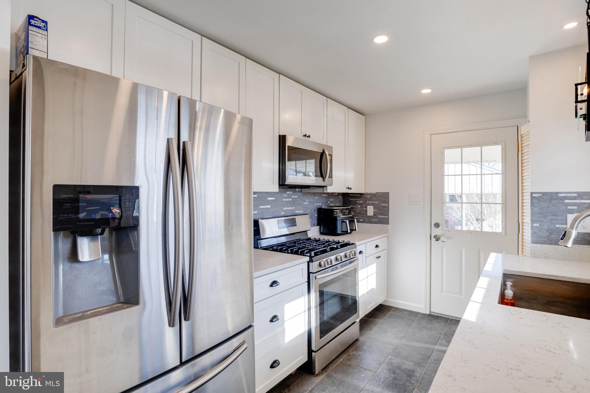 ABERDEEN HILLS - Residential