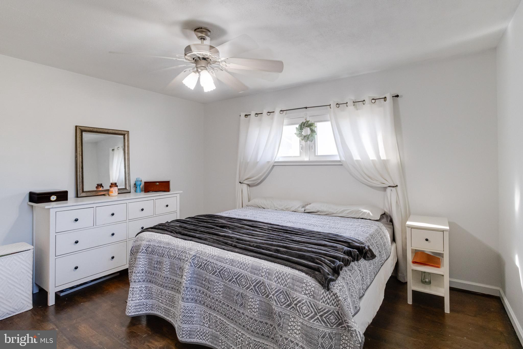 ABERDEEN HILLS - Residential