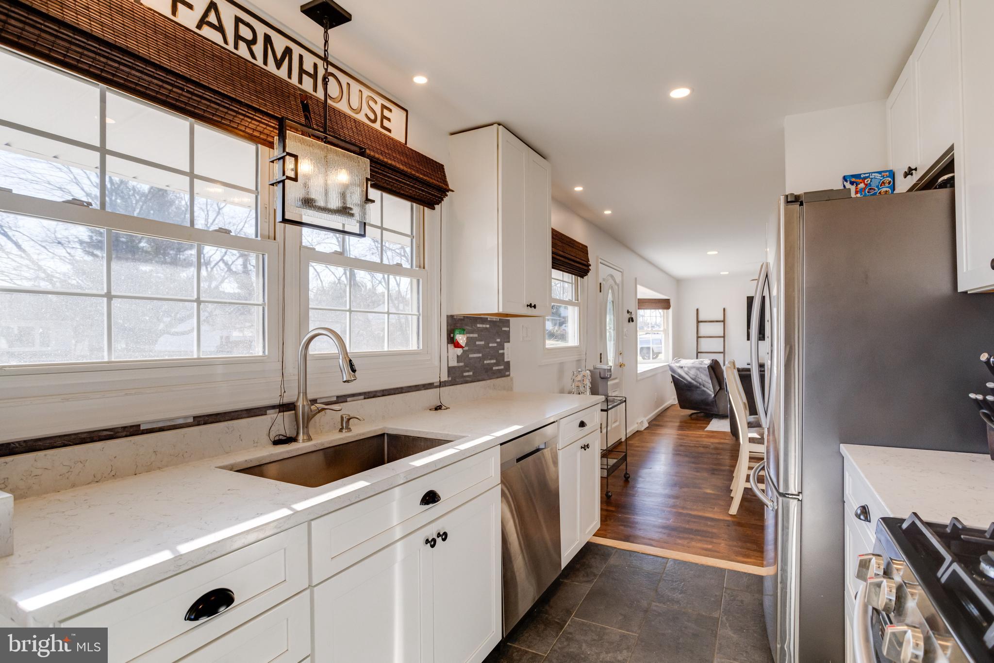 ABERDEEN HILLS - Residential