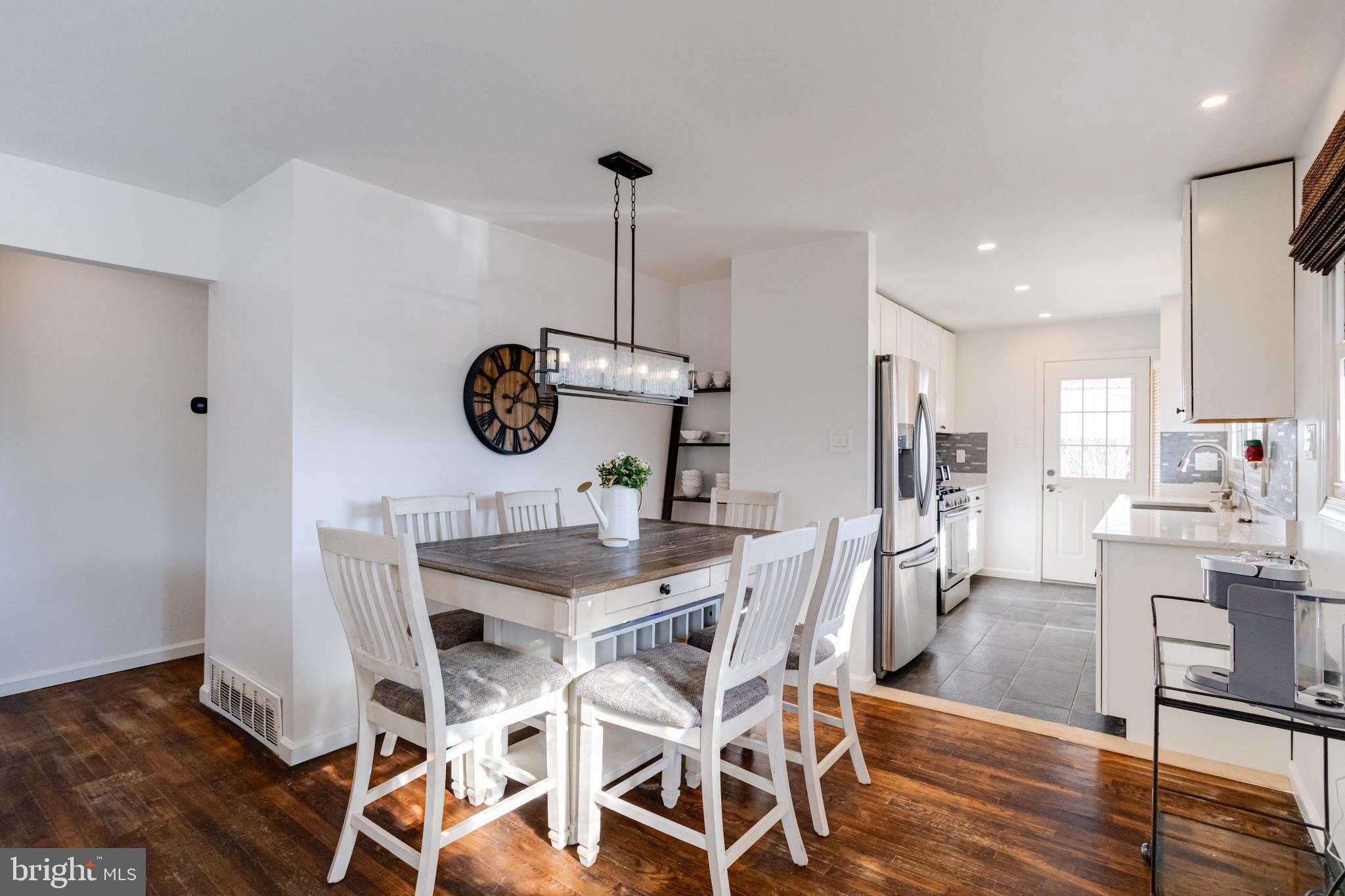 ABERDEEN HILLS - Residential