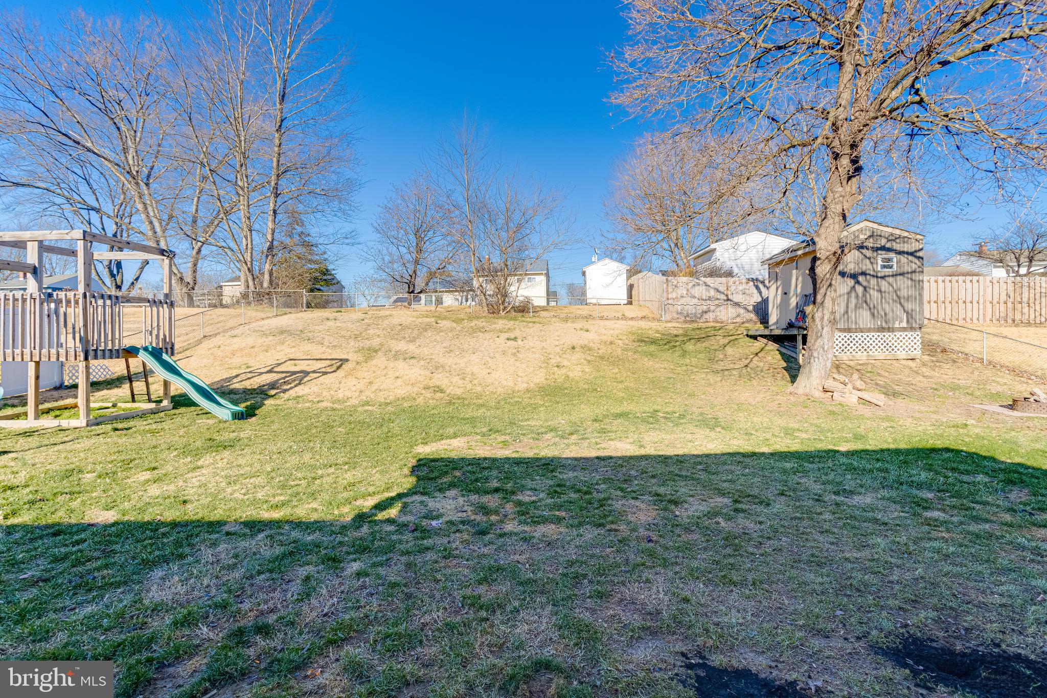 ABERDEEN HILLS - Residential