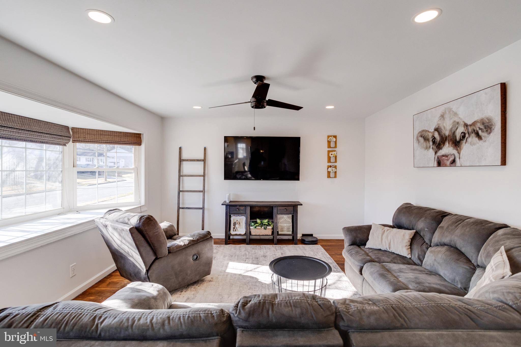 ABERDEEN HILLS - Residential