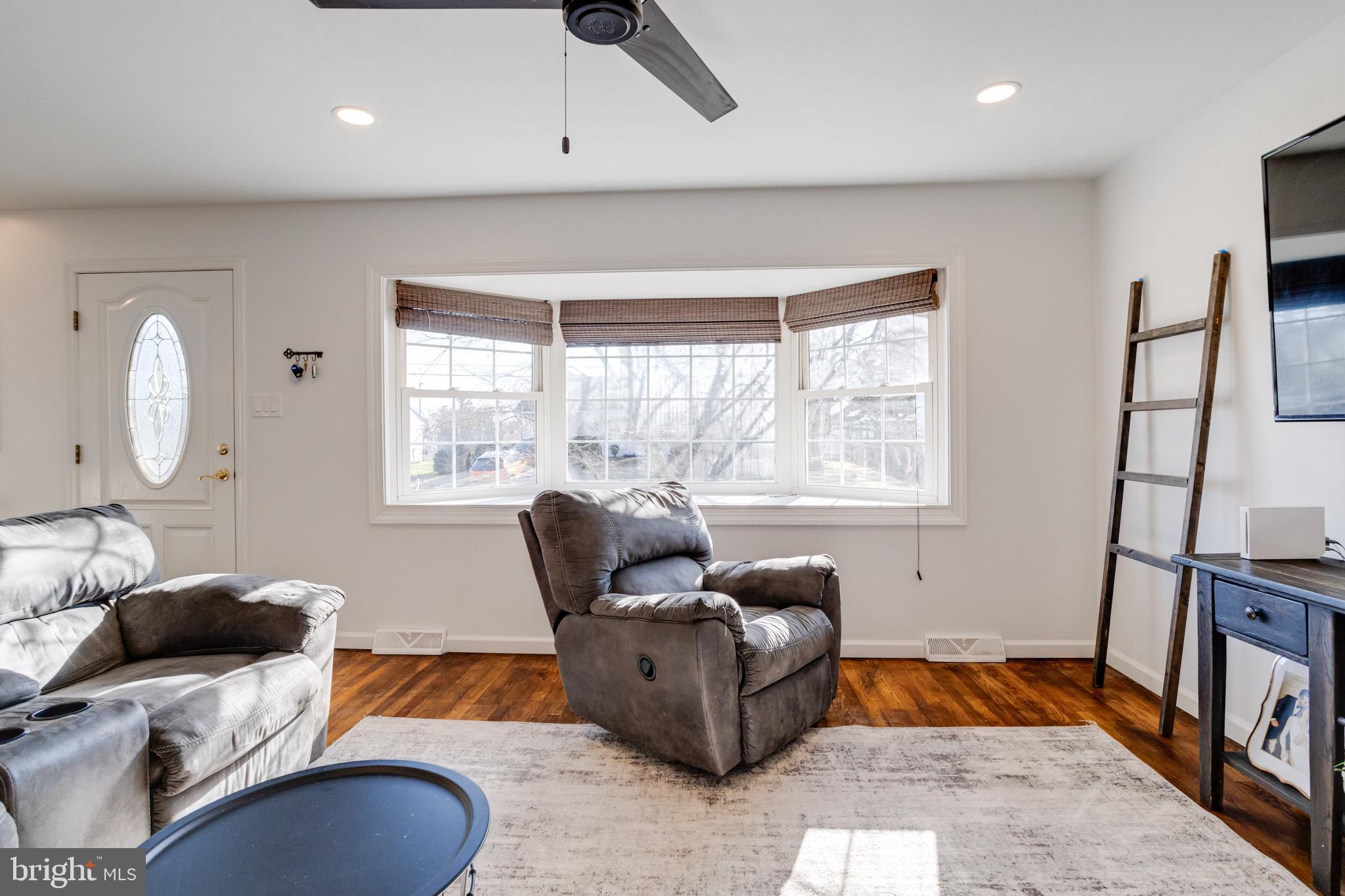 ABERDEEN HILLS - Residential