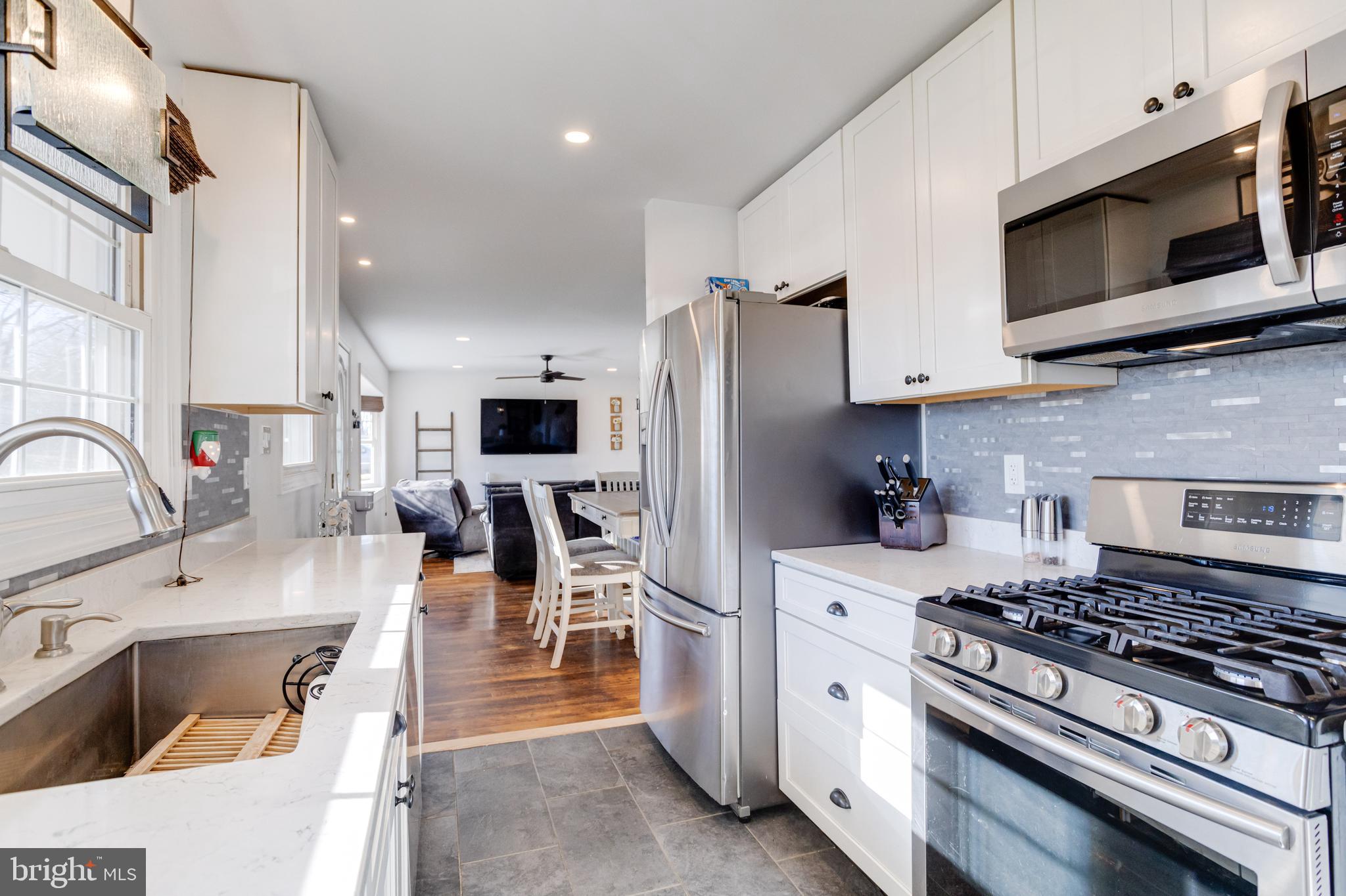 ABERDEEN HILLS - Residential