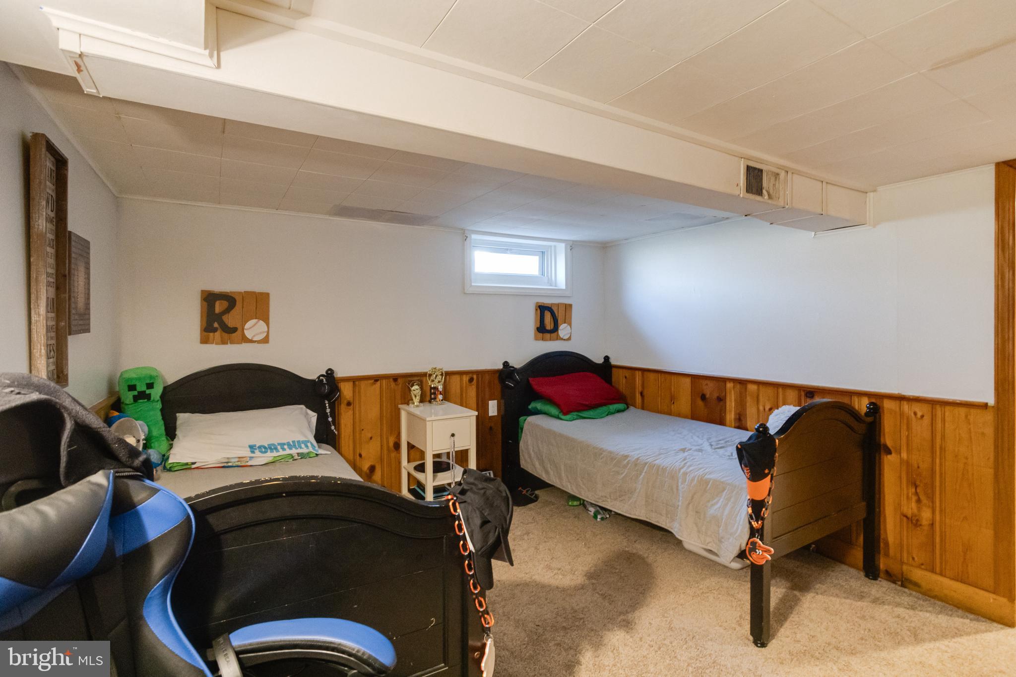 ABERDEEN HILLS - Residential