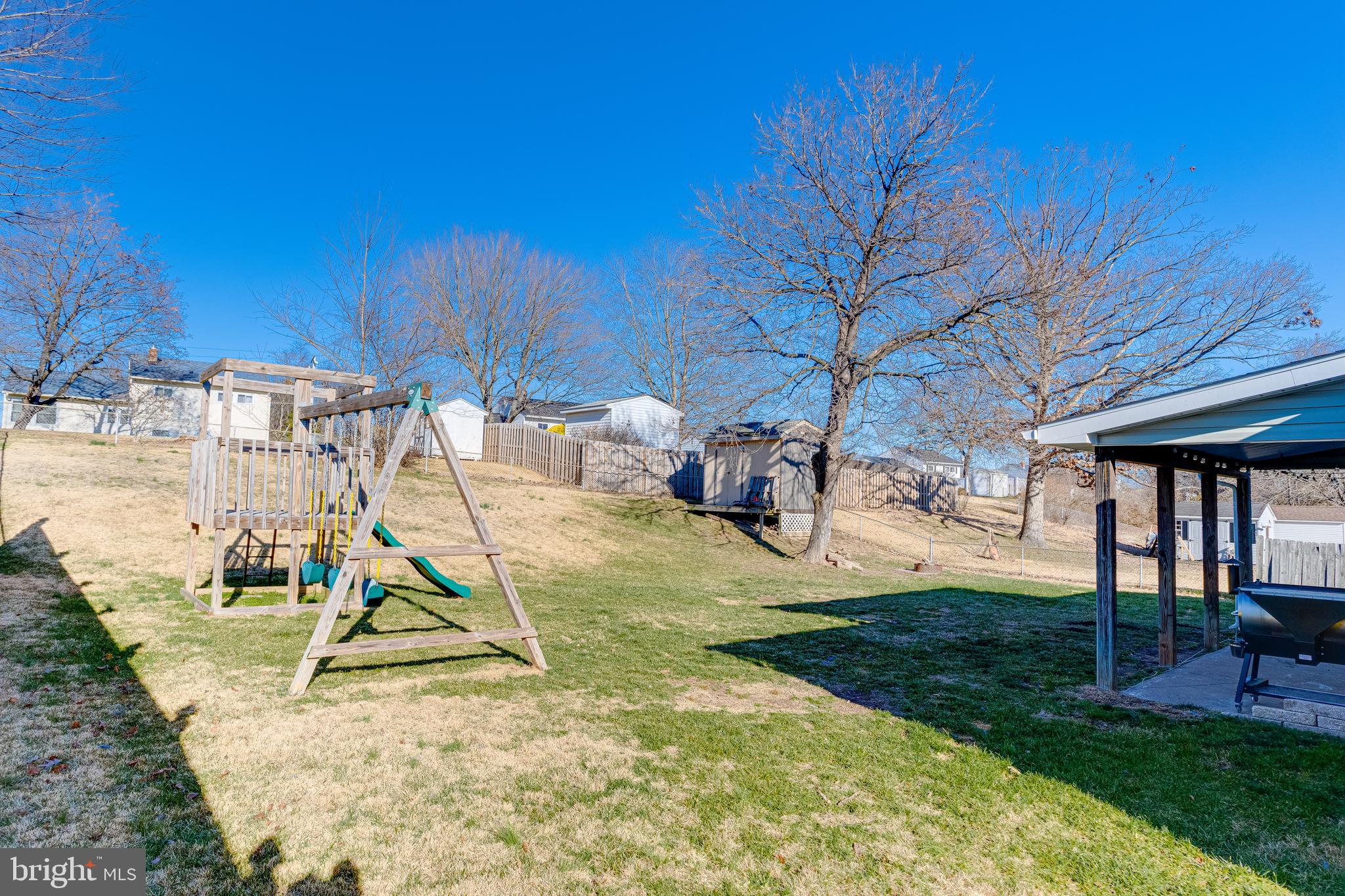 ABERDEEN HILLS - Residential