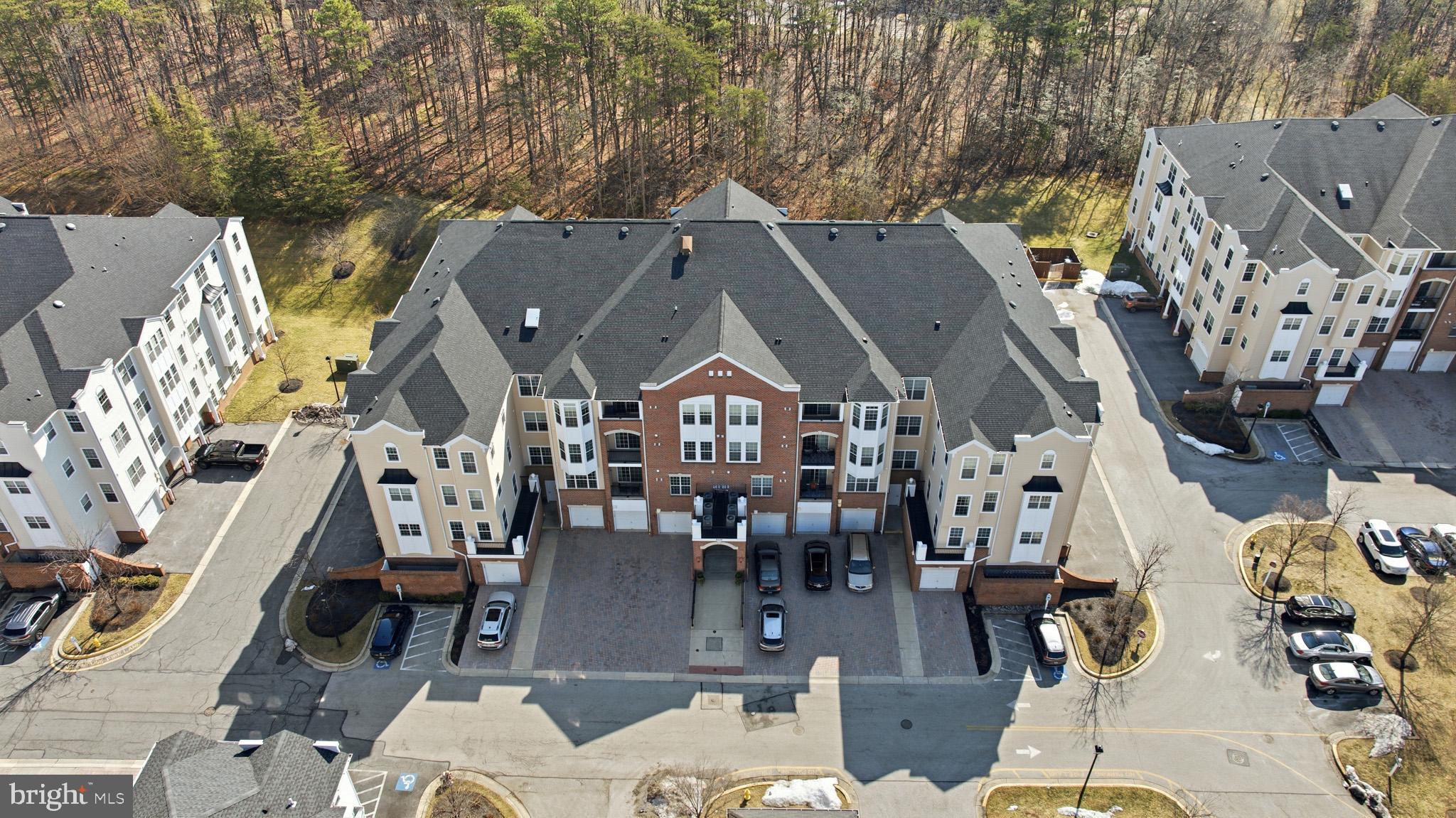 PINEY ORCHARD - Residential