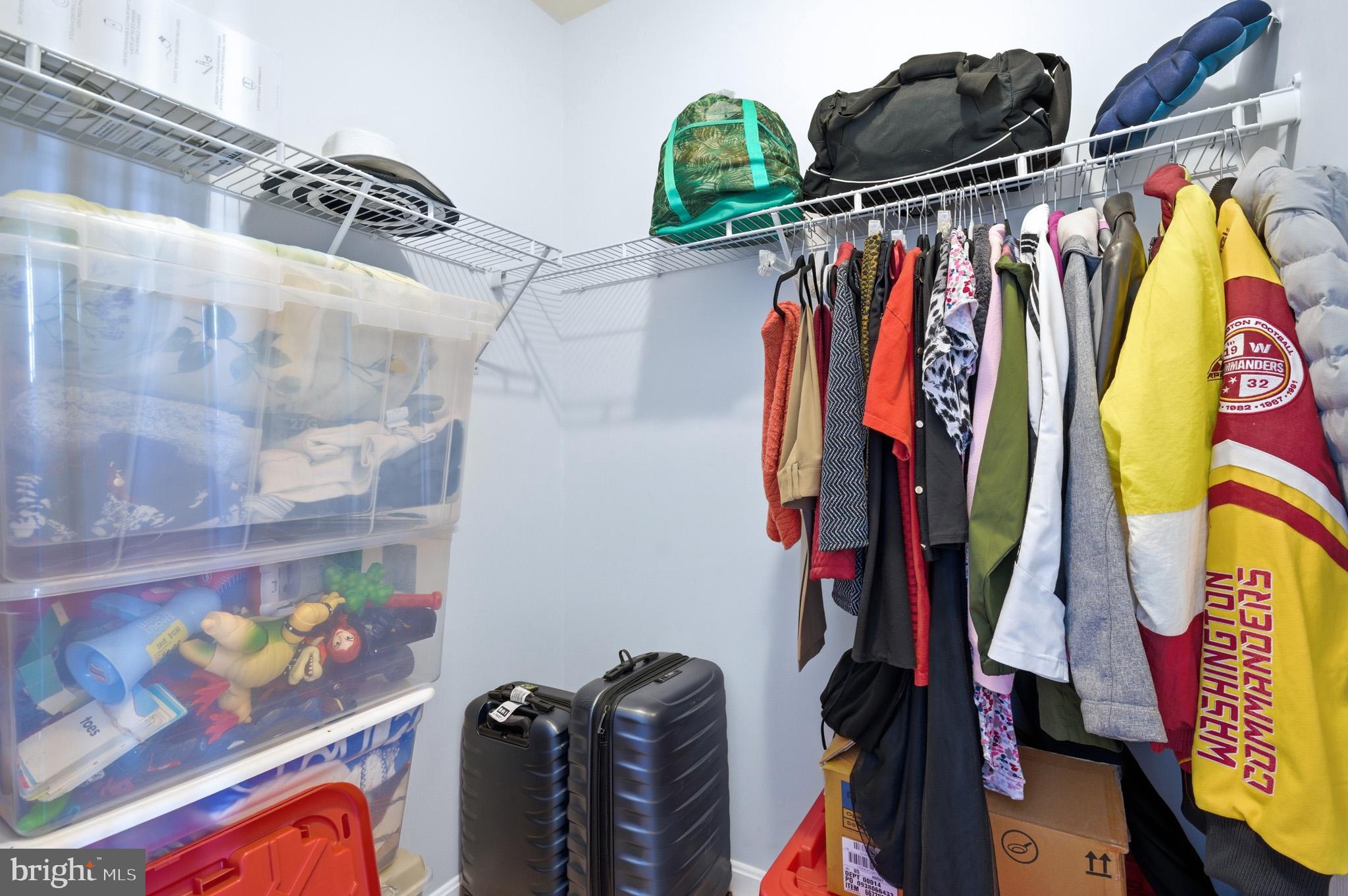 PINEY ORCHARD - Residential