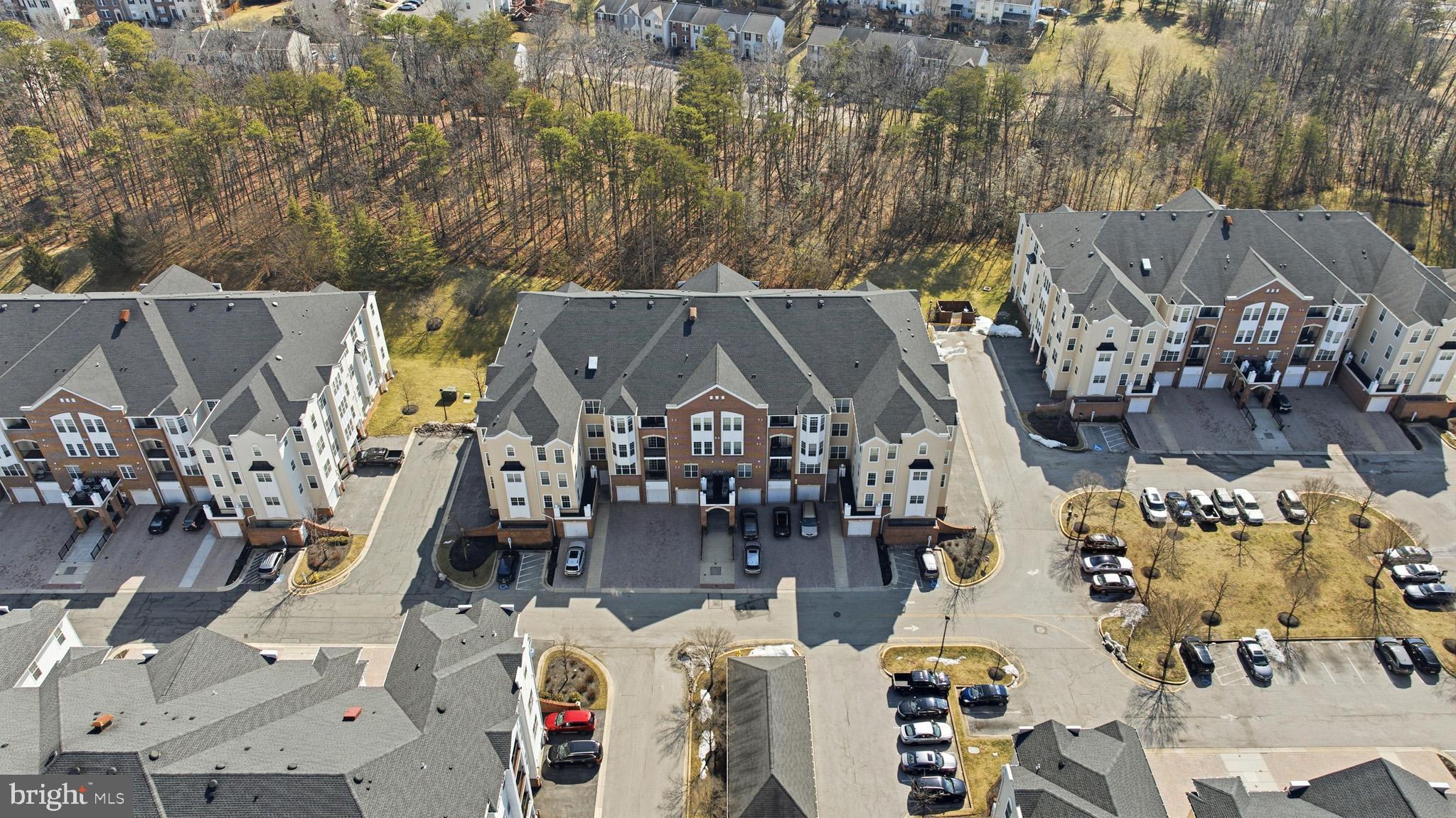 PINEY ORCHARD - Residential