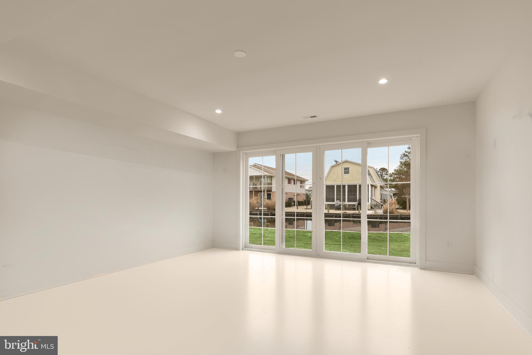 SOUTH BETHANY HARBOR - Residential