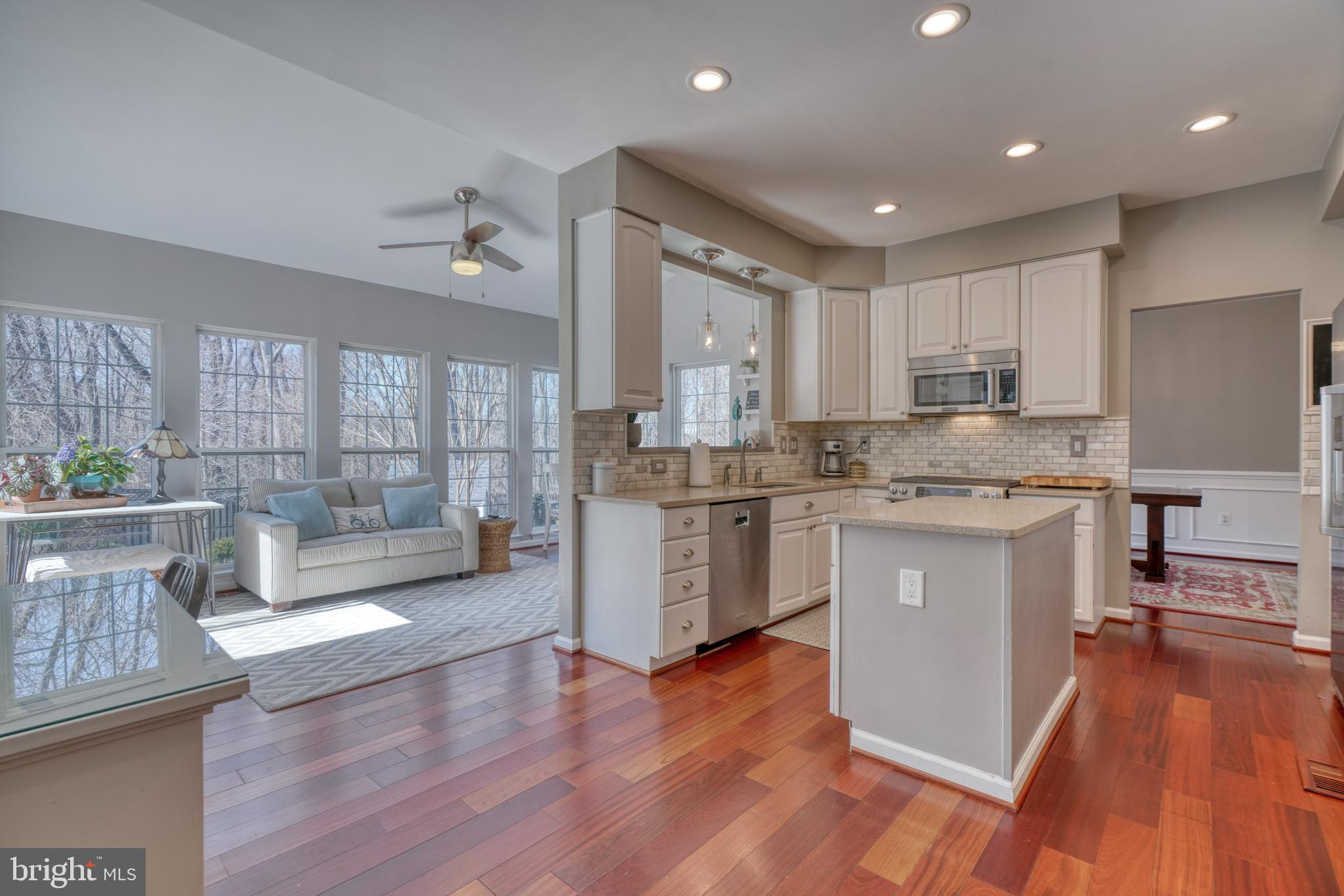 VILLAGE OF BYNUM RUN - Residential