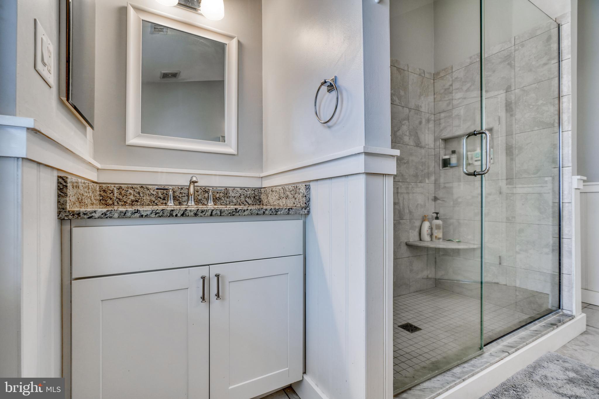 VILLAGE OF BYNUM RUN - Residential