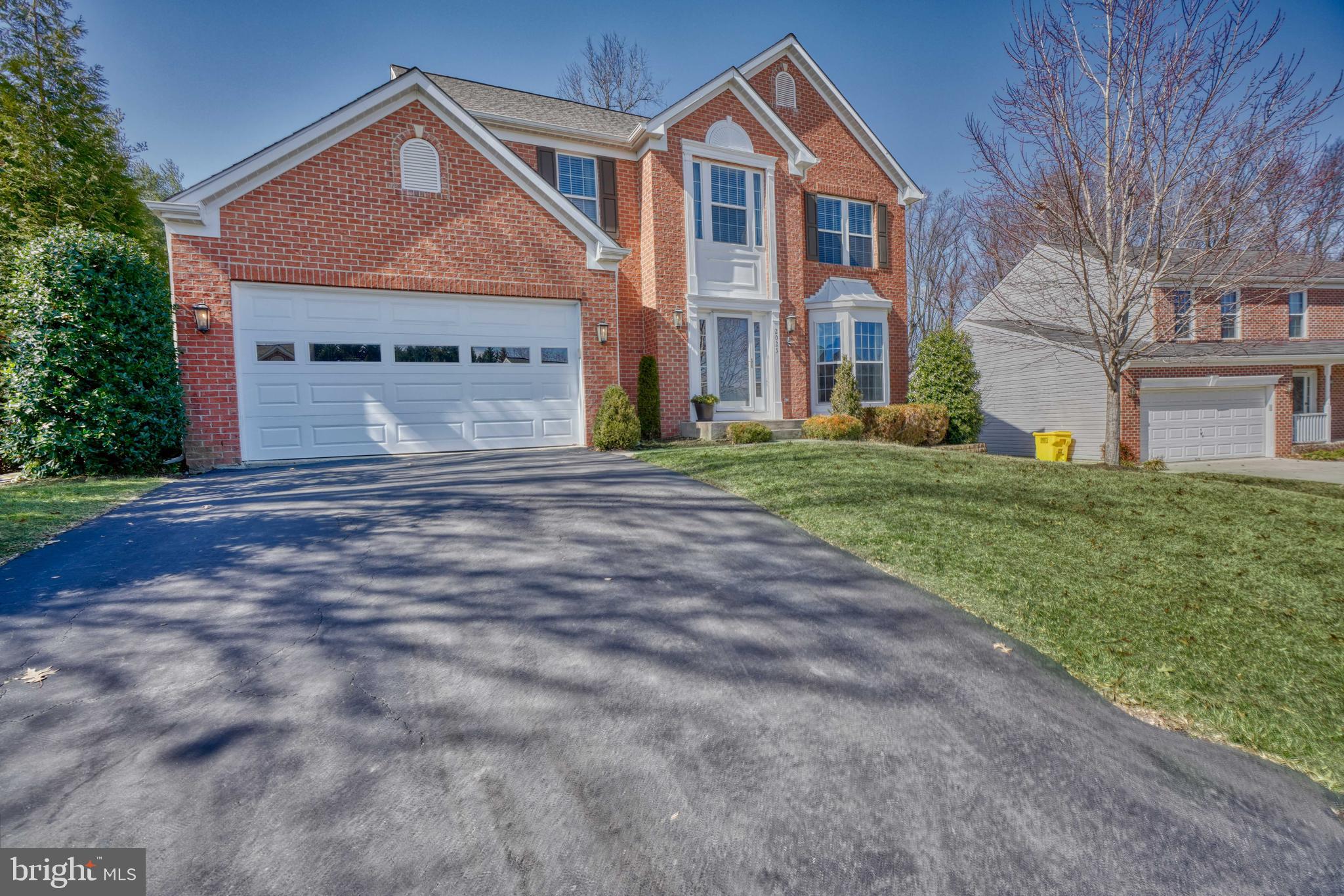 VILLAGE OF BYNUM RUN - Residential