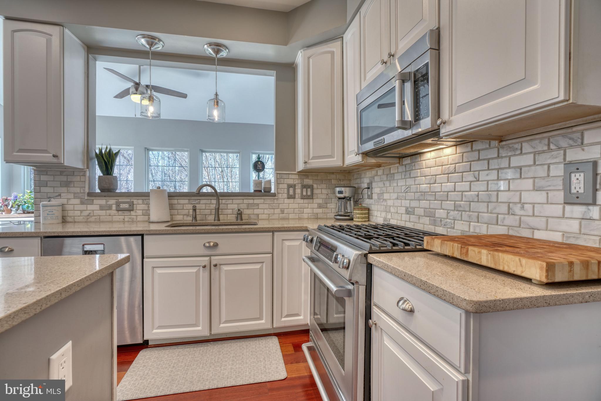 VILLAGE OF BYNUM RUN - Residential