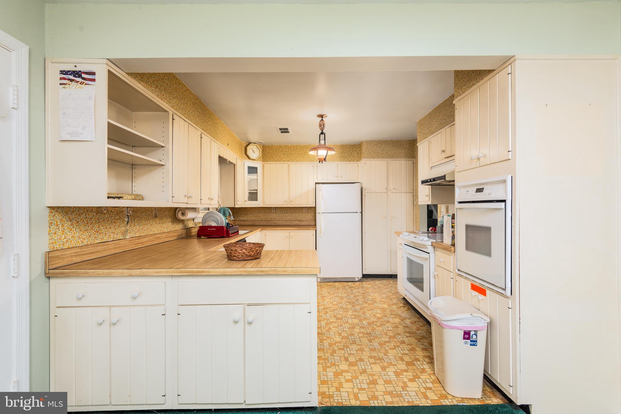 NEW CARROLLTON - Residential