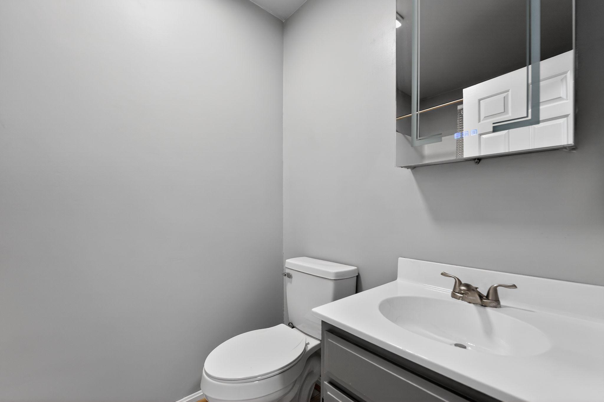 MILLERSVILLE - Residential