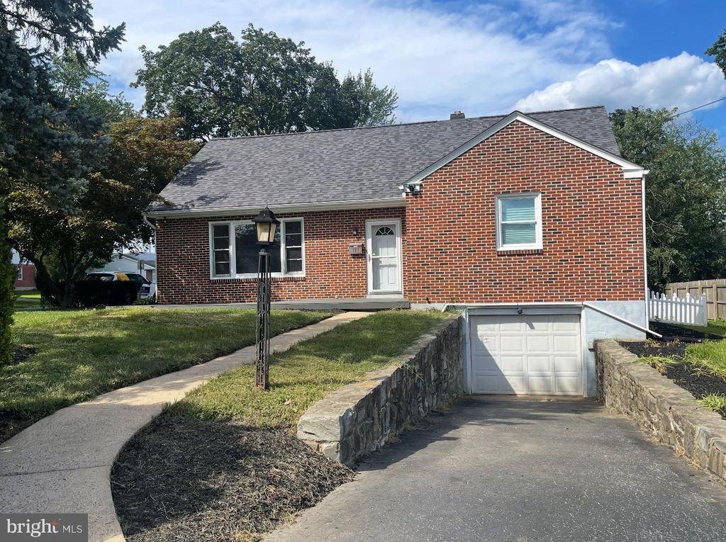 Photo of 1955 Temple Avenue, LANCASTER, PA 17603 (MLS # PALA2074116)