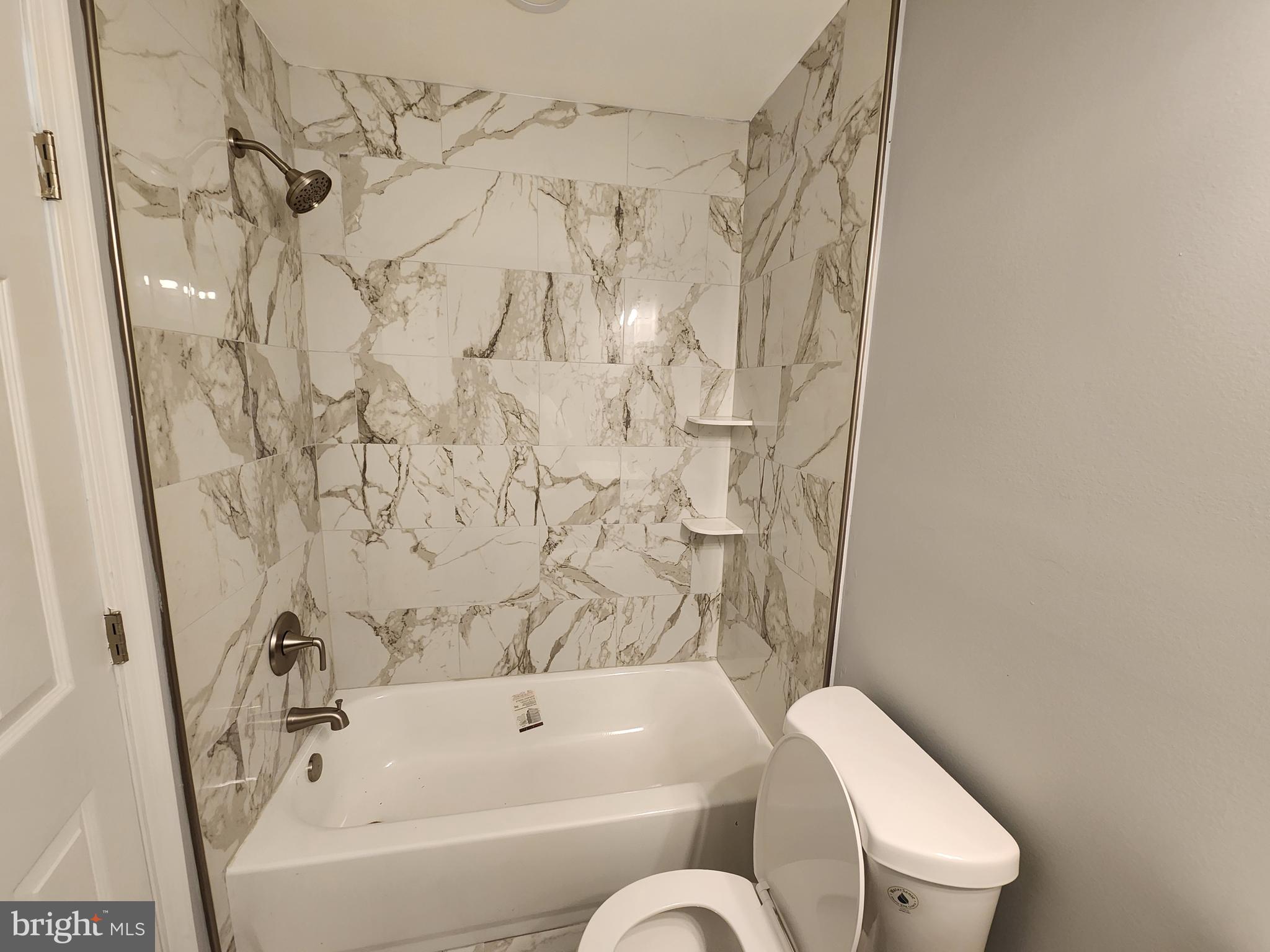 BROADWAY EAST - Residential