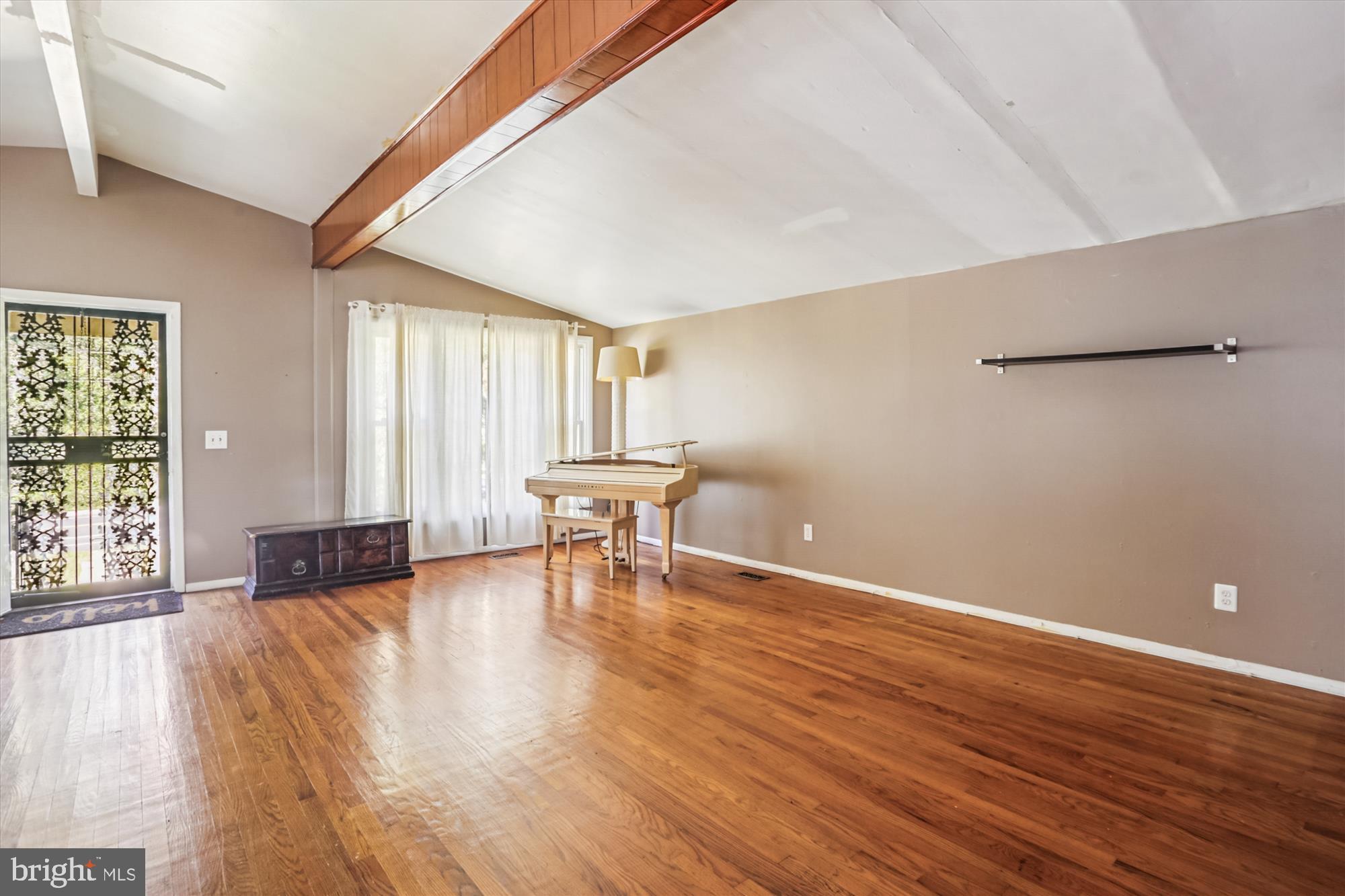 HILL CREST - Residential