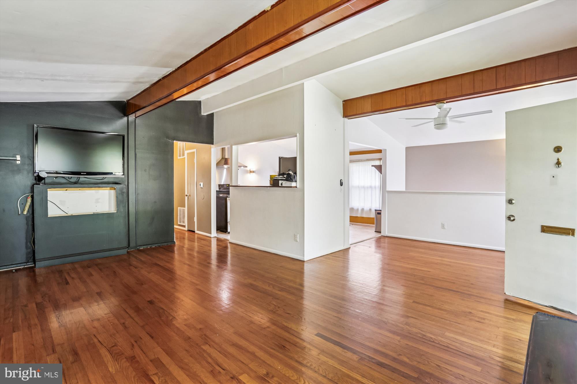 HILL CREST - Residential