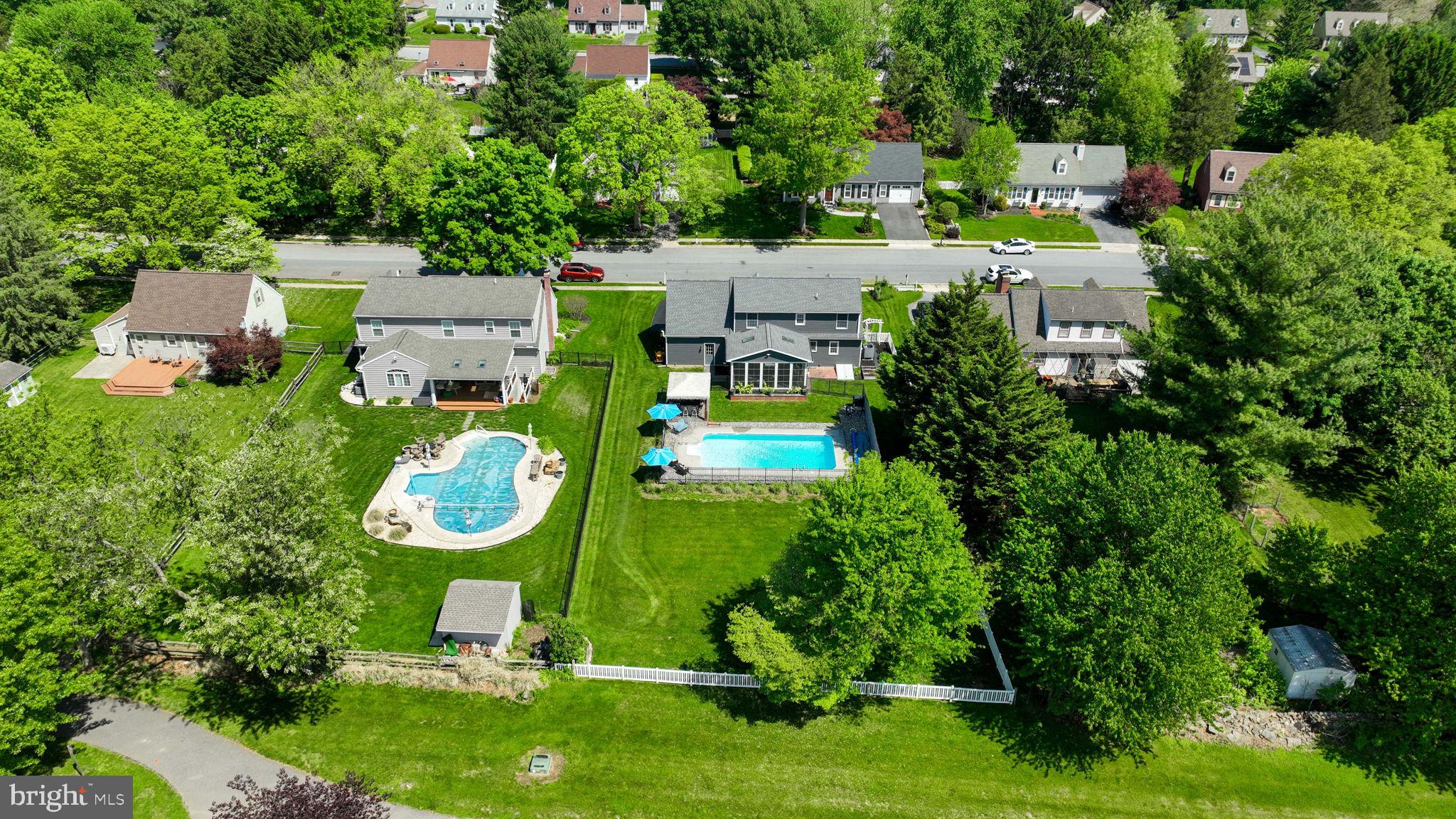 NICHOLSON SQUARE - Residential