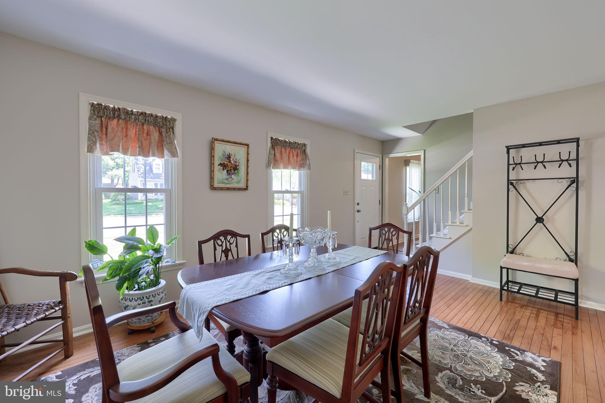 NICHOLSON SQUARE - Residential