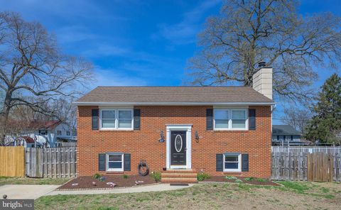 Homes For Sale - 804 221st Street<br/> PASADENA, MD 21122