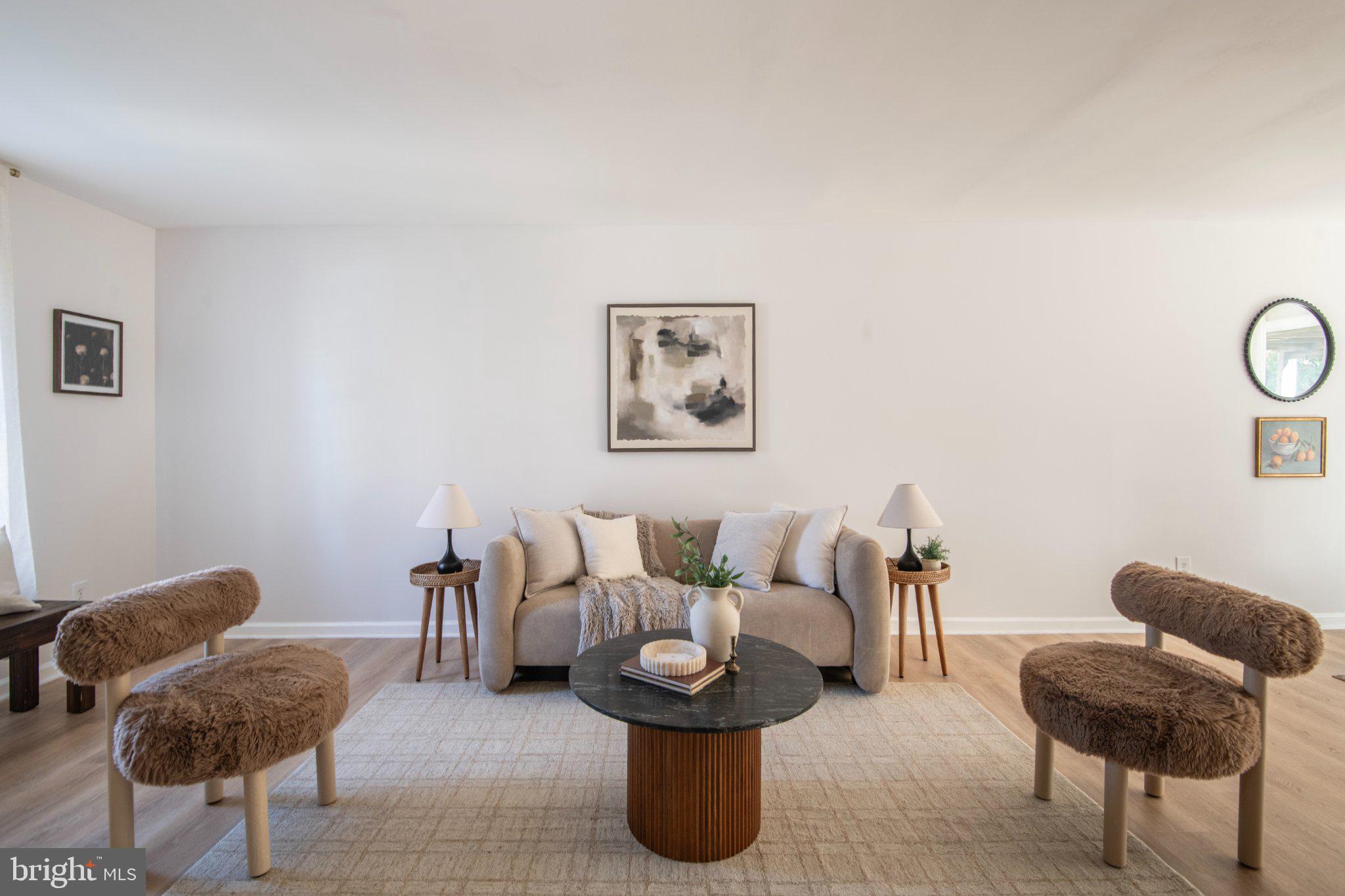 10 PERRYFALLS PLACE