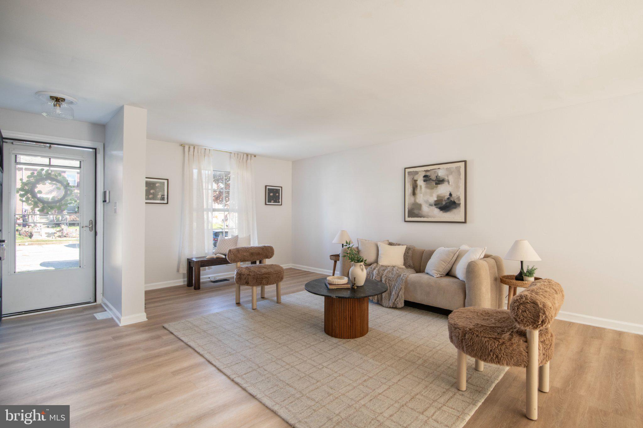 10 PERRYFALLS PLACE
