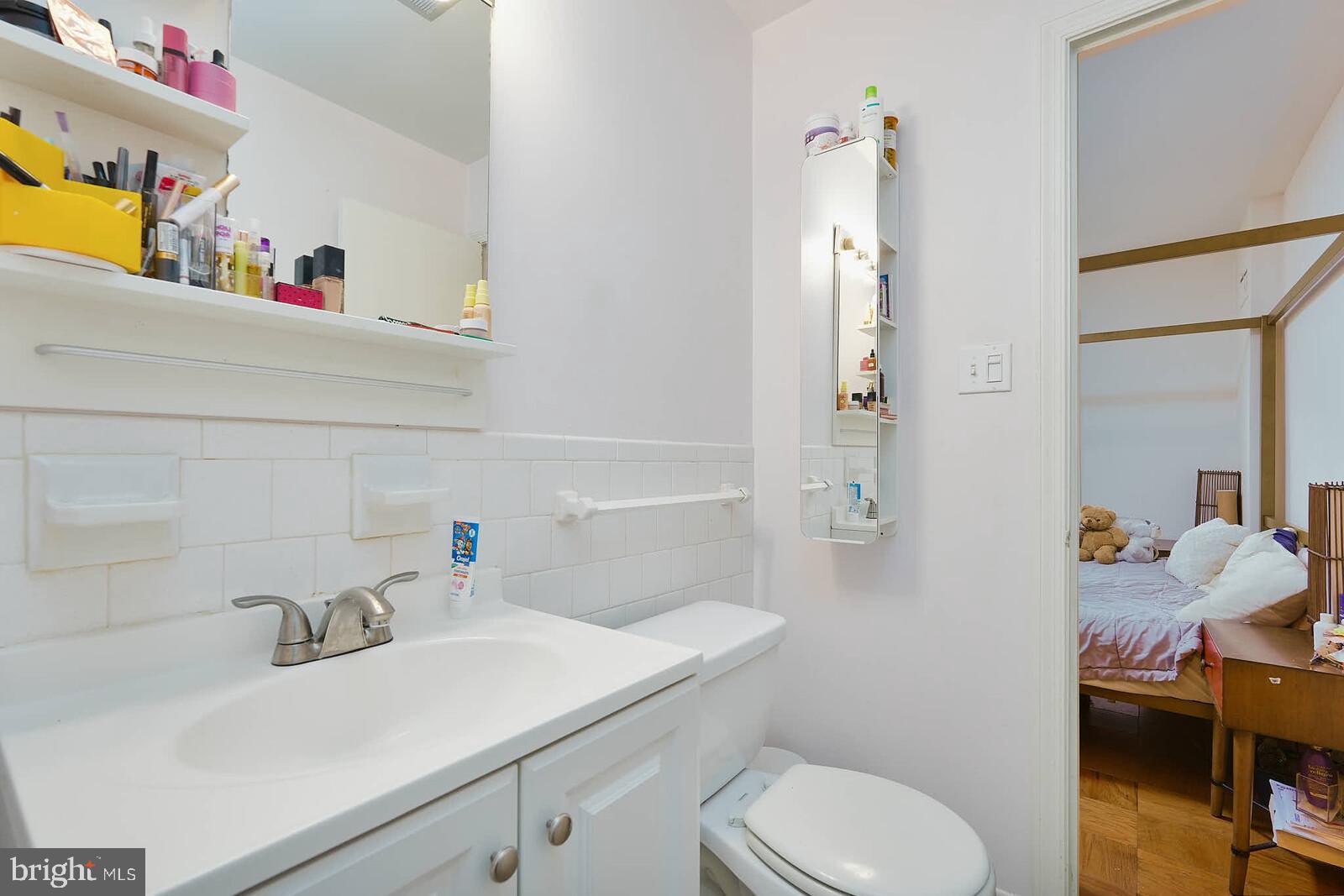 PLYMOUTH WOODS - Residential