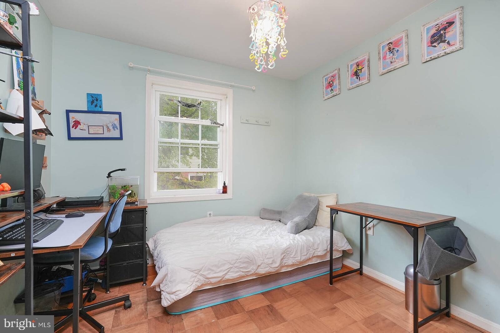 PLYMOUTH WOODS - Residential