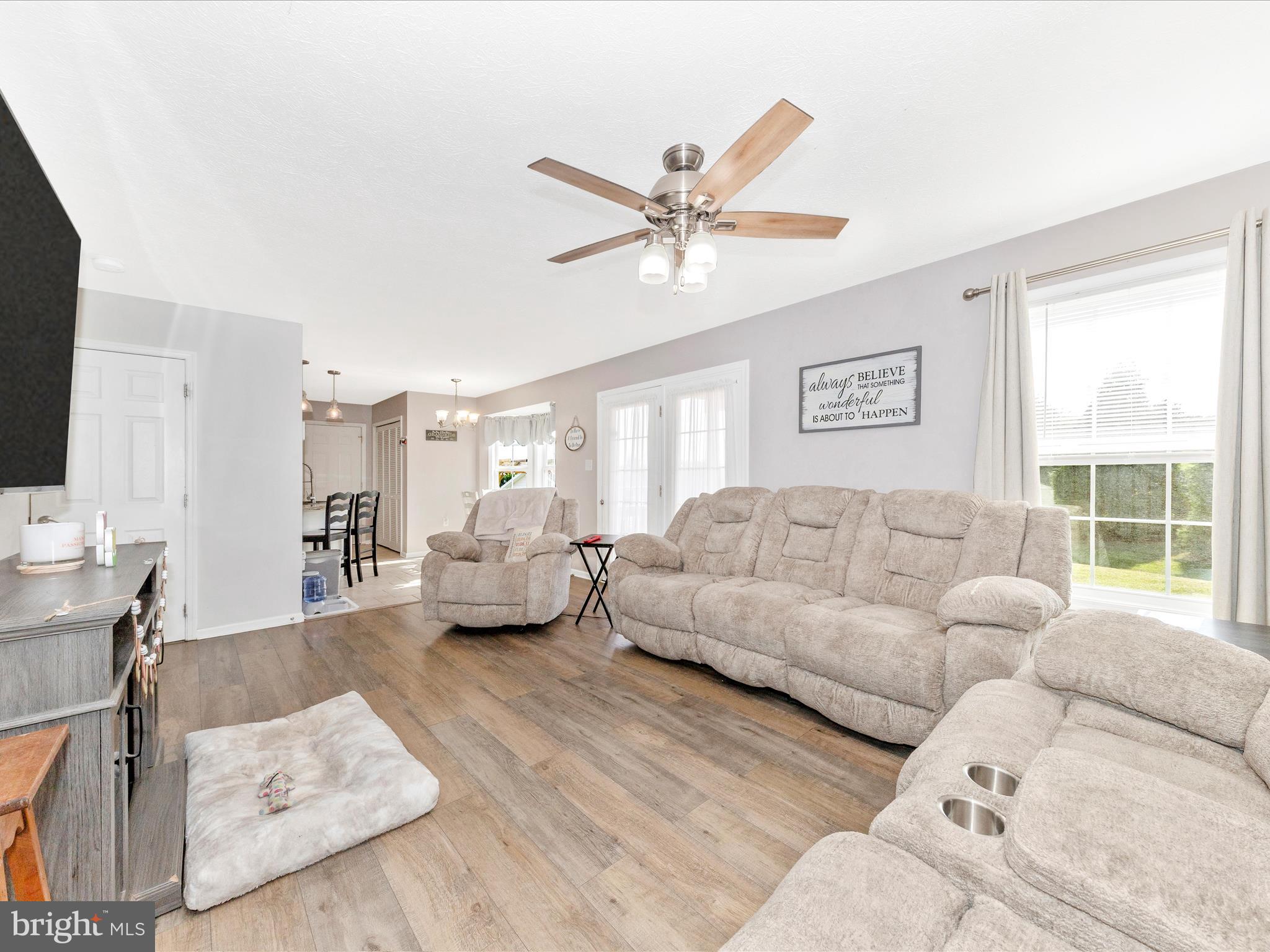 PEBBLE RIDGE - Residential