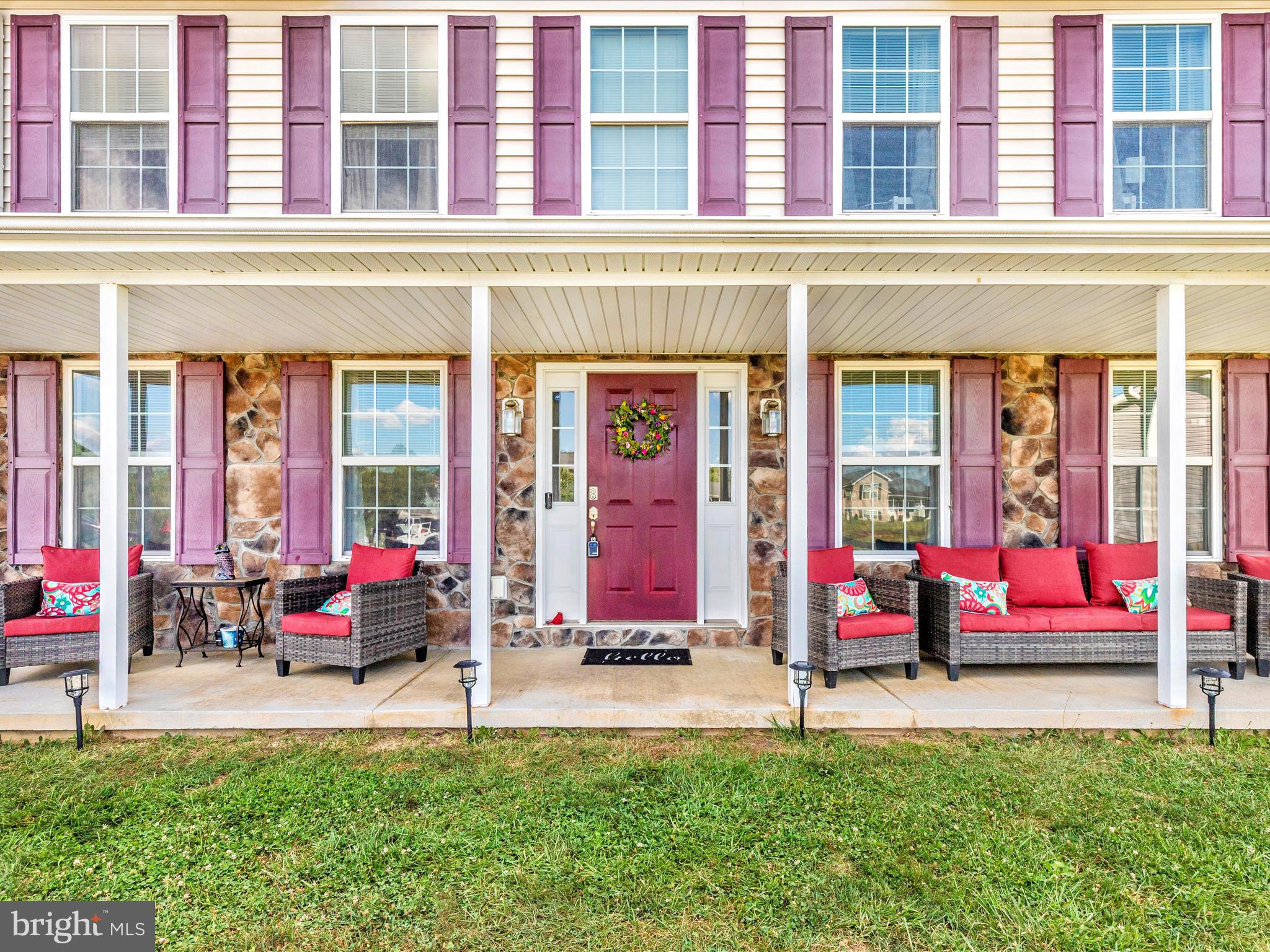 PEBBLE RIDGE - Residential