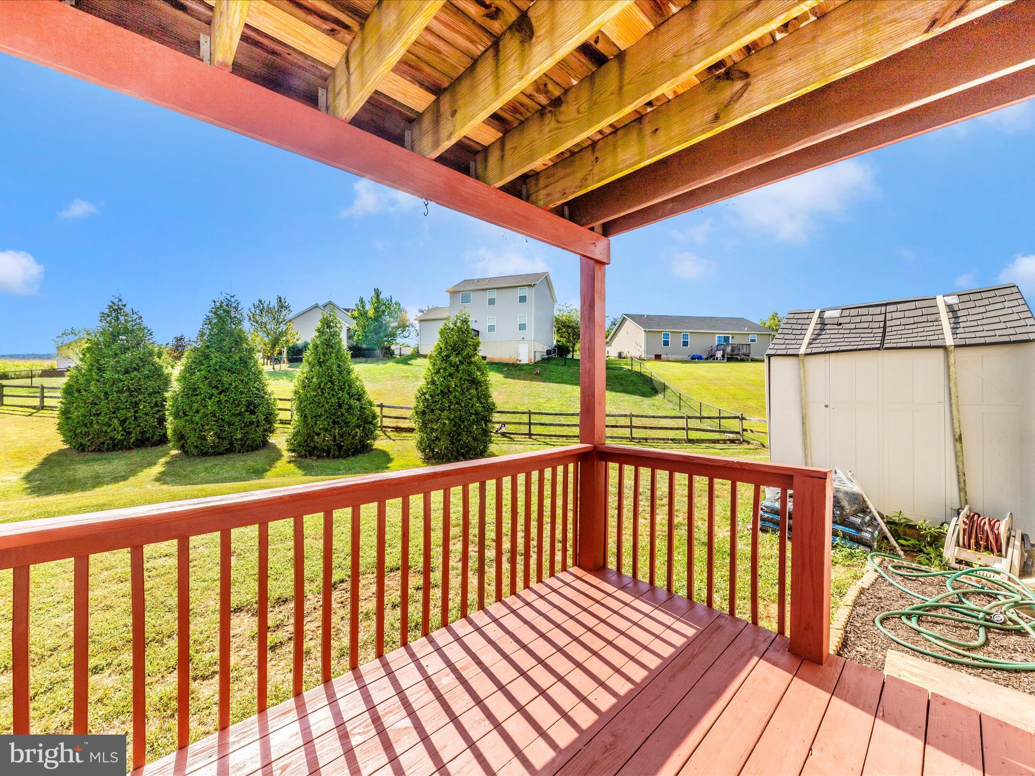 PEBBLE RIDGE - Residential