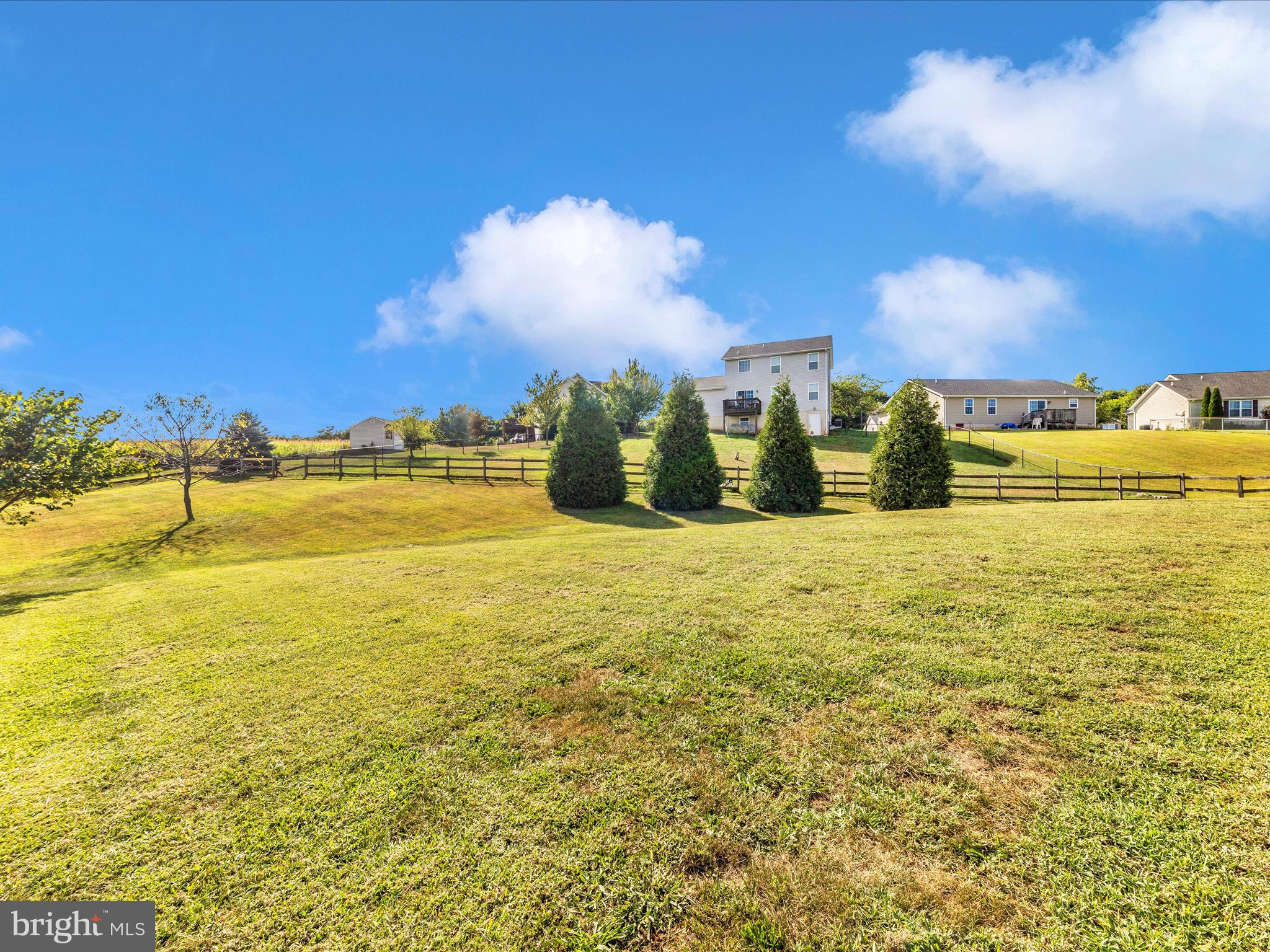 PEBBLE RIDGE - Residential