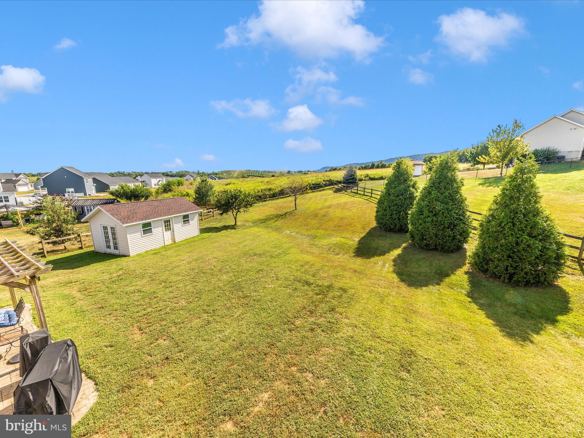 PEBBLE RIDGE - Residential