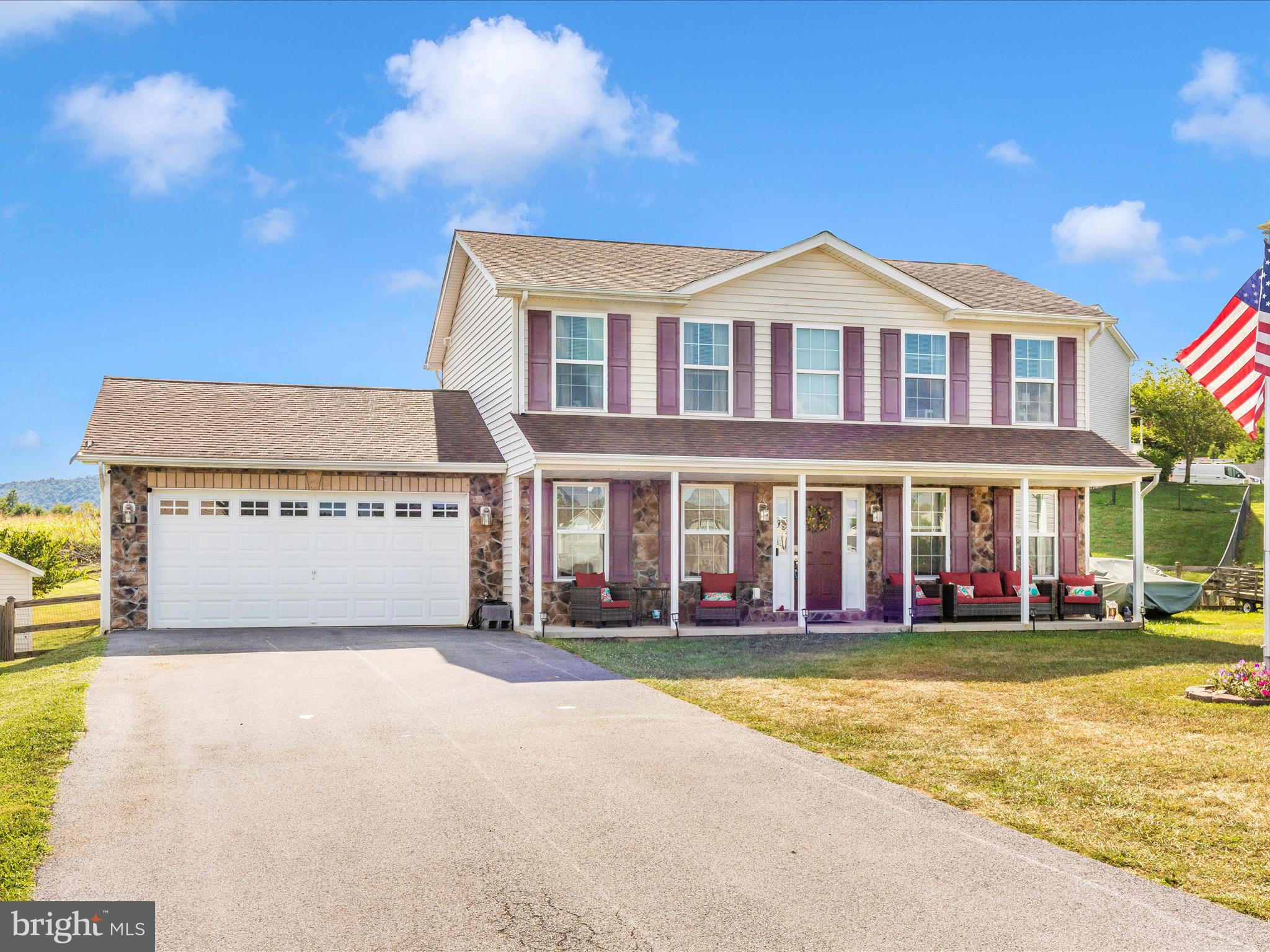 PEBBLE RIDGE - Residential