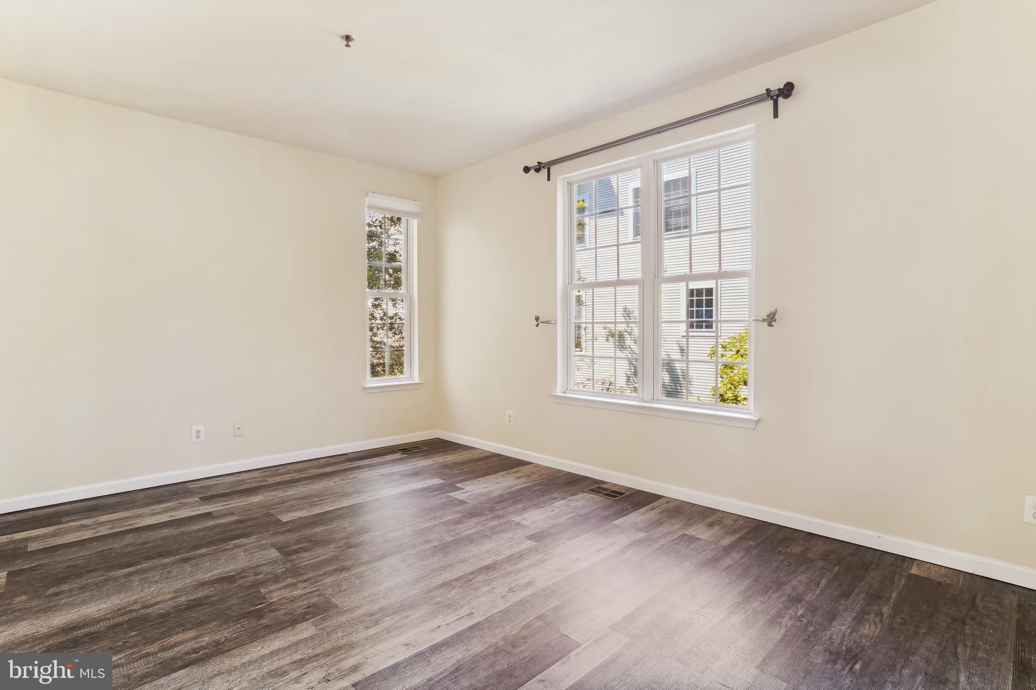 LORTON STATION NORTH CND - Residential Lease