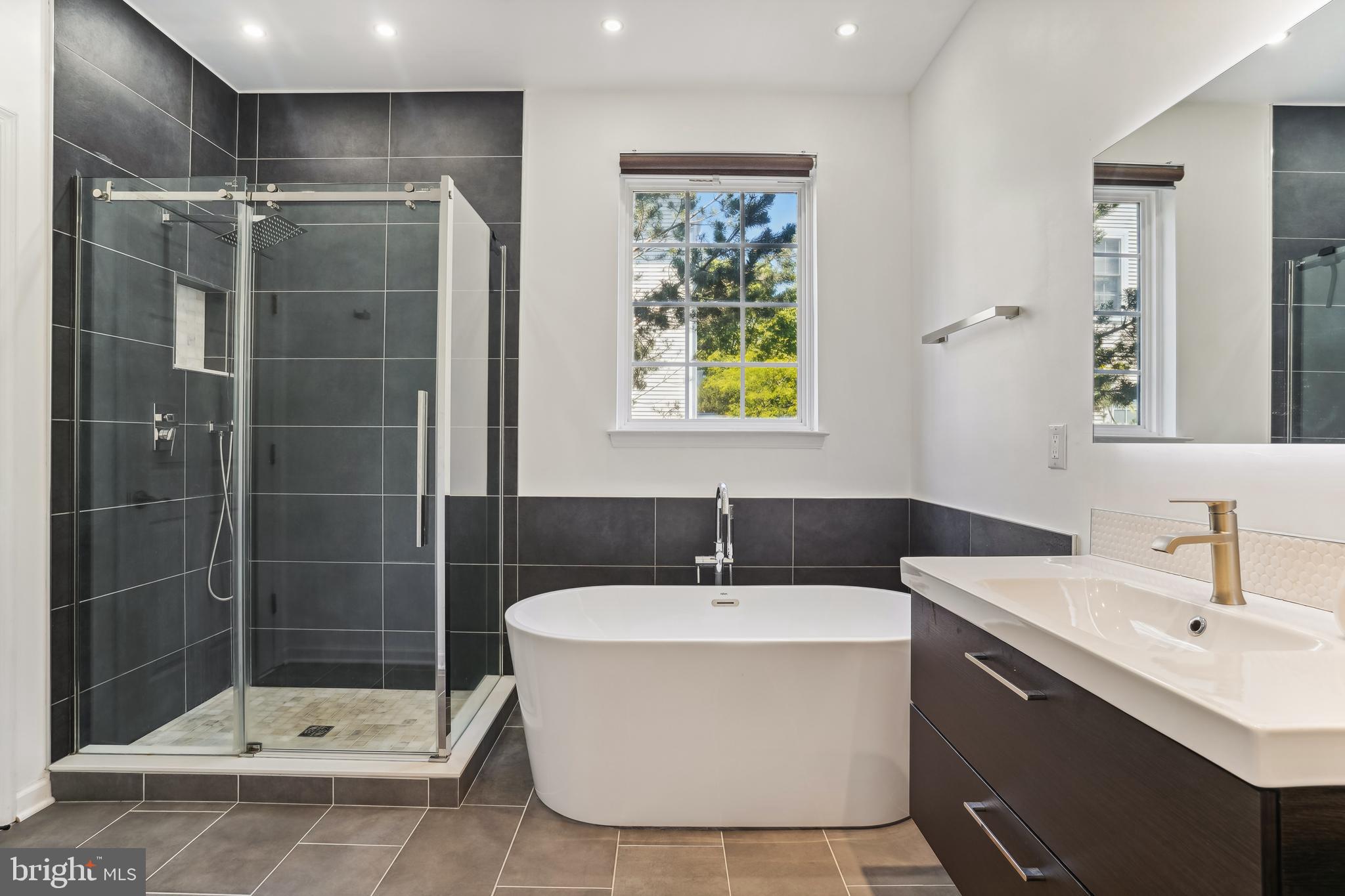 LORTON STATION NORTH CND - Residential Lease