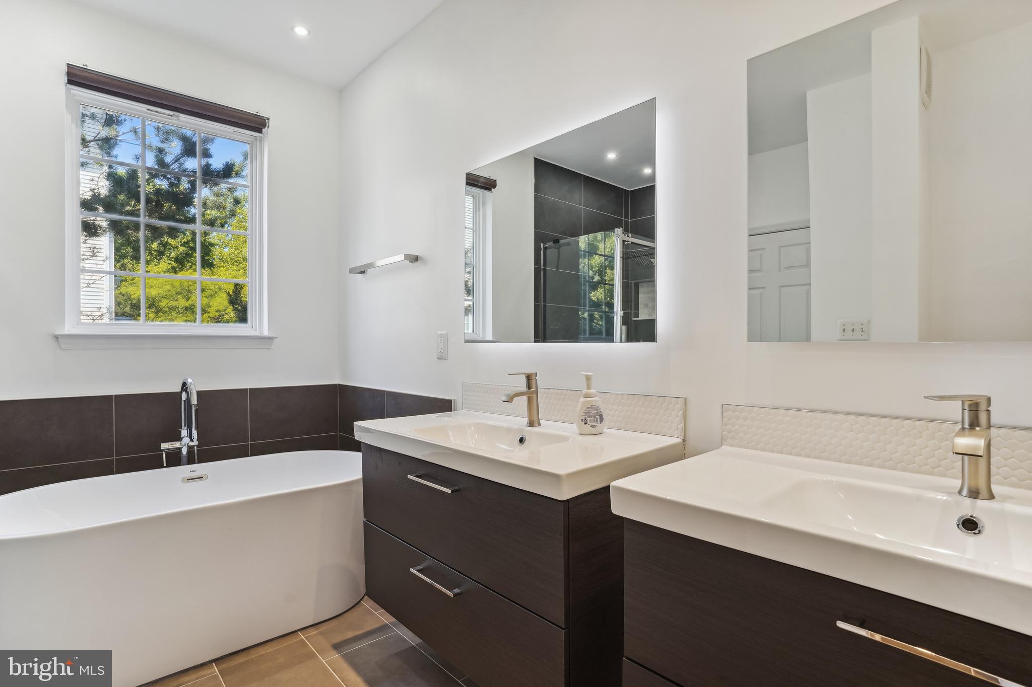 LORTON STATION NORTH CND - Residential Lease