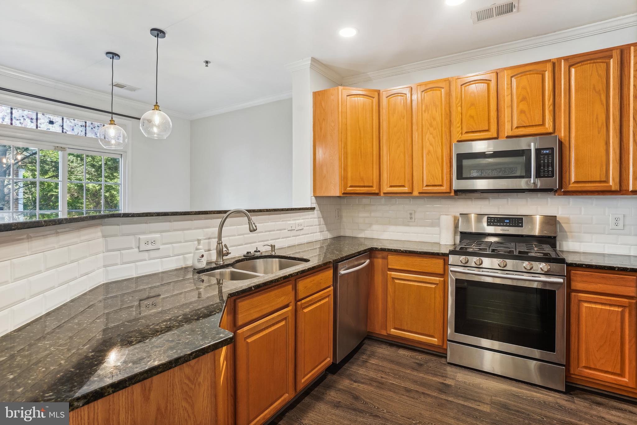 LORTON STATION NORTH CND - Residential Lease